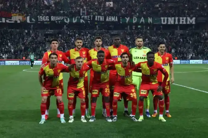 Kocaelispor'un Göztepe'yi 3-2 mağlup ettiği maçtan fotoğraflar!