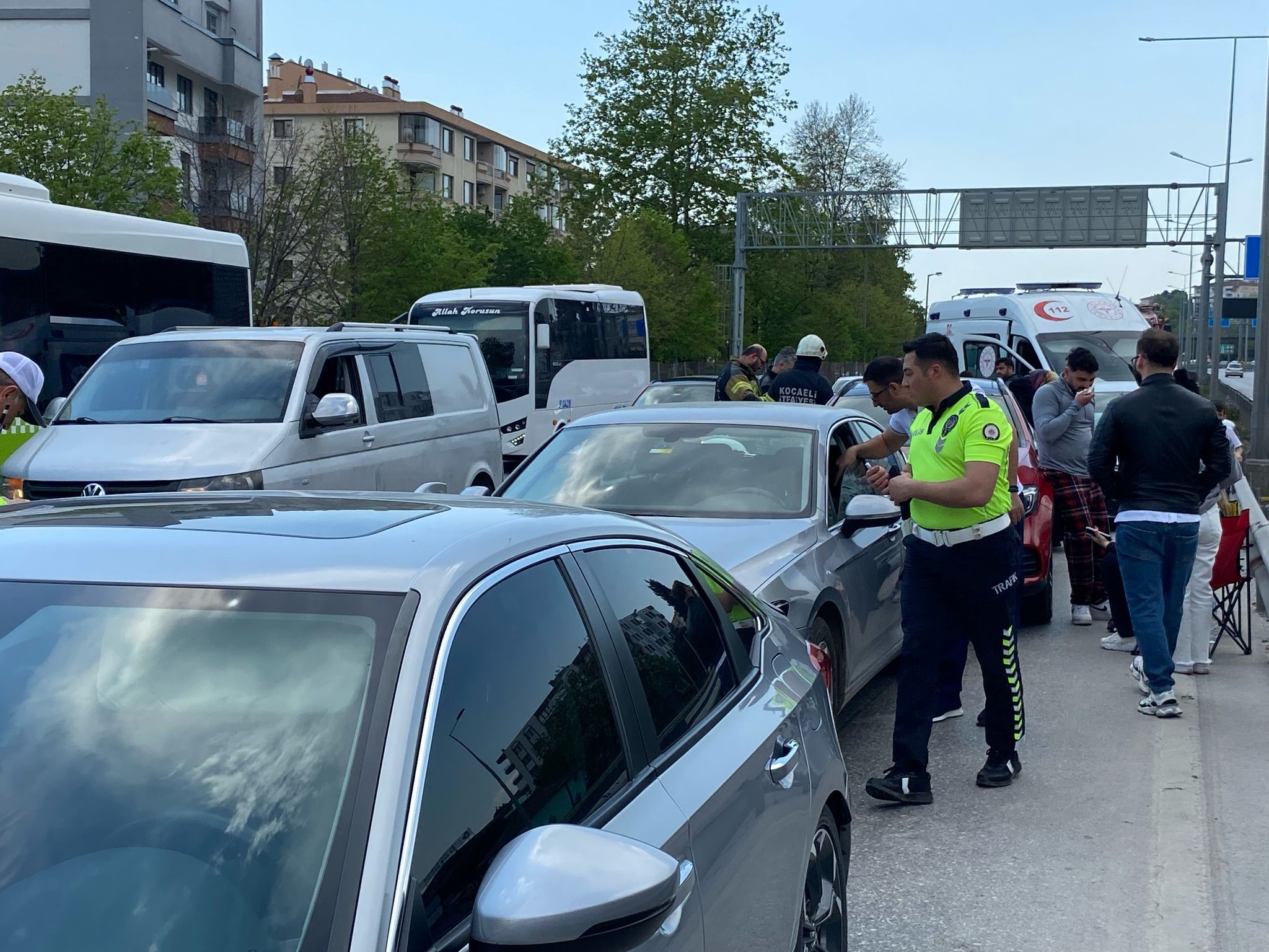İzmit D100’De Zincirleme Kaza 2