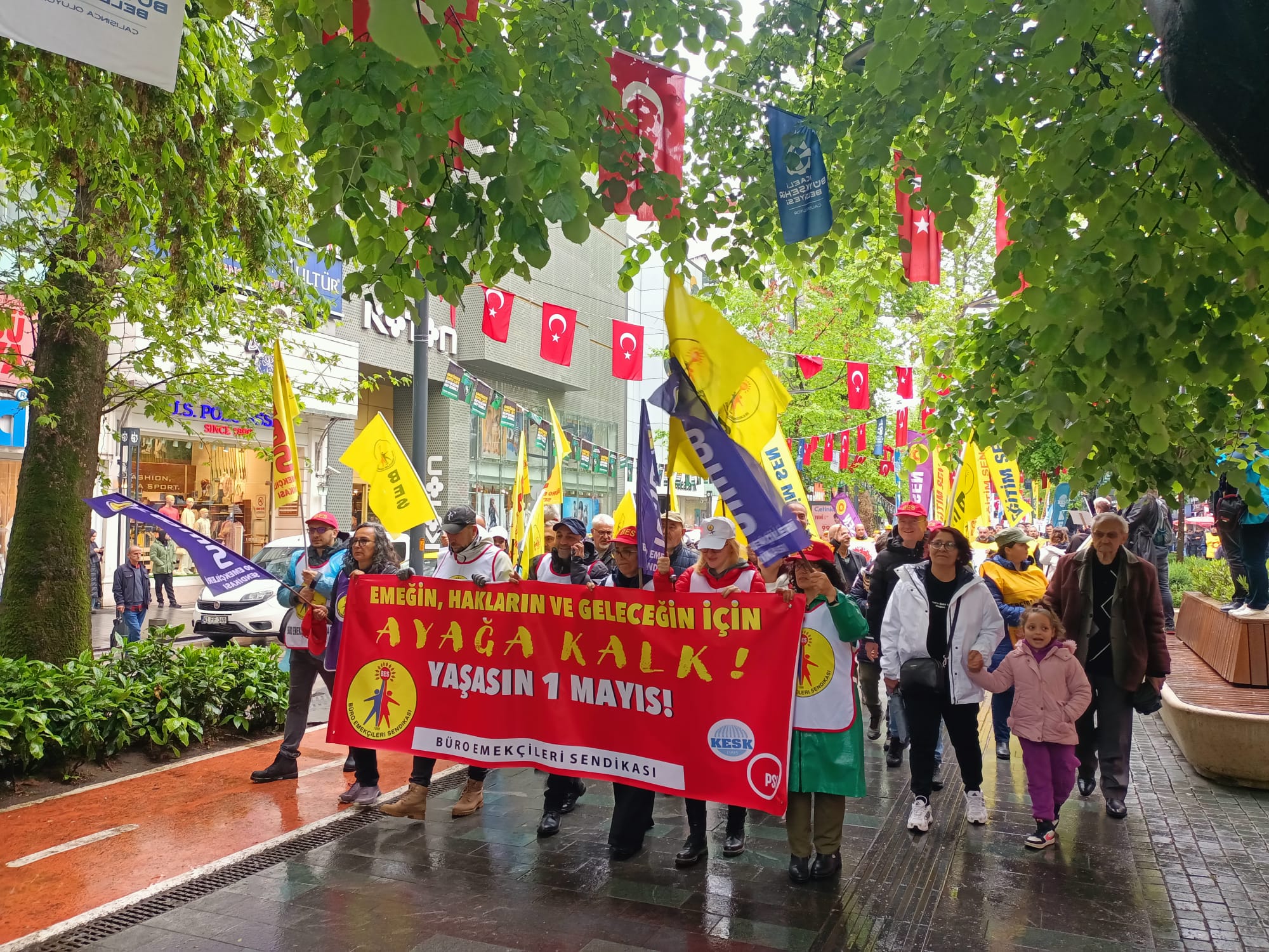 1 Mayıs Kocaeli’de Coşkuyla Başladı 3