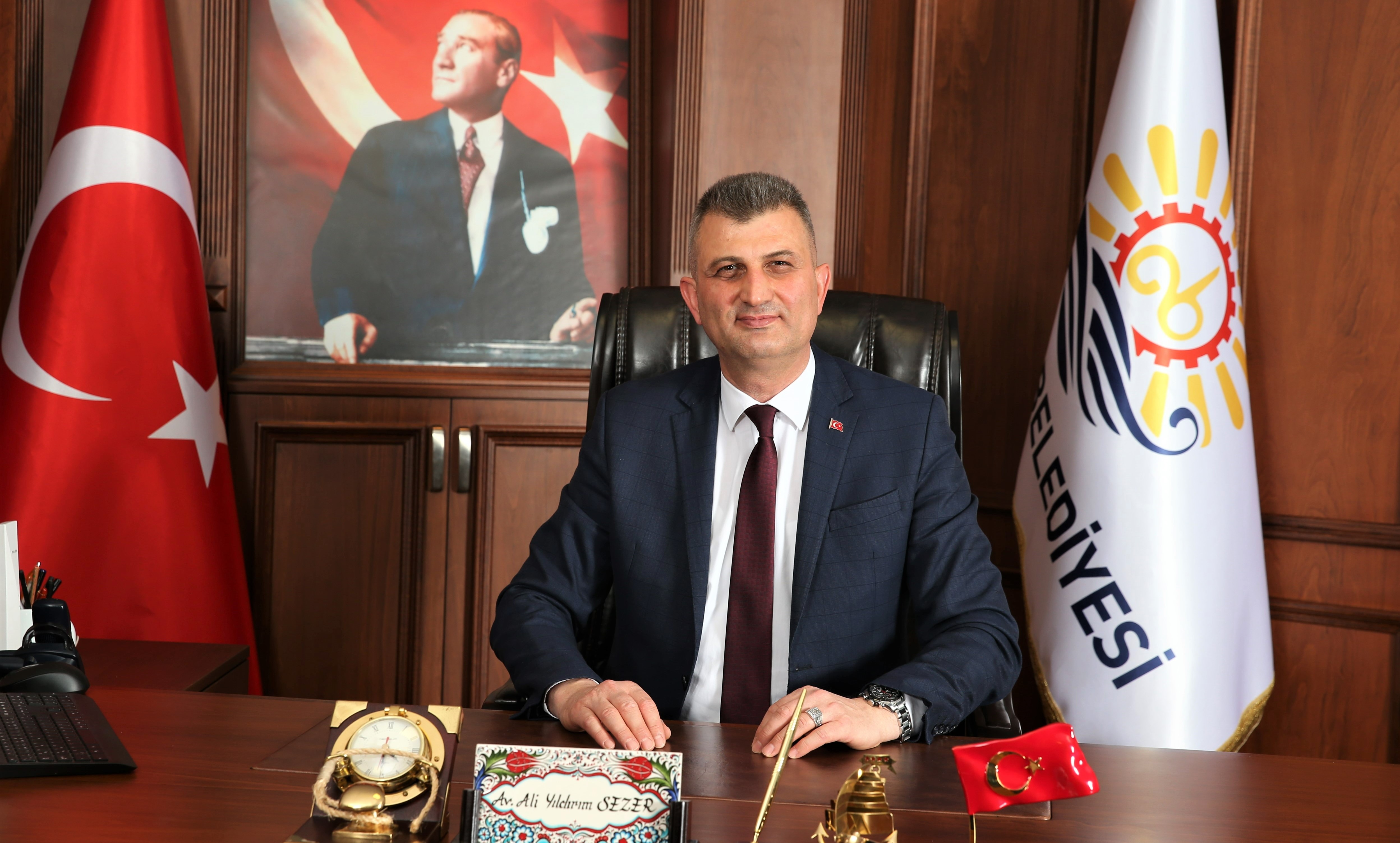 Ali Yıldırım Sezer İşçi Ve Emekçilerin Gününü Kutladı 2