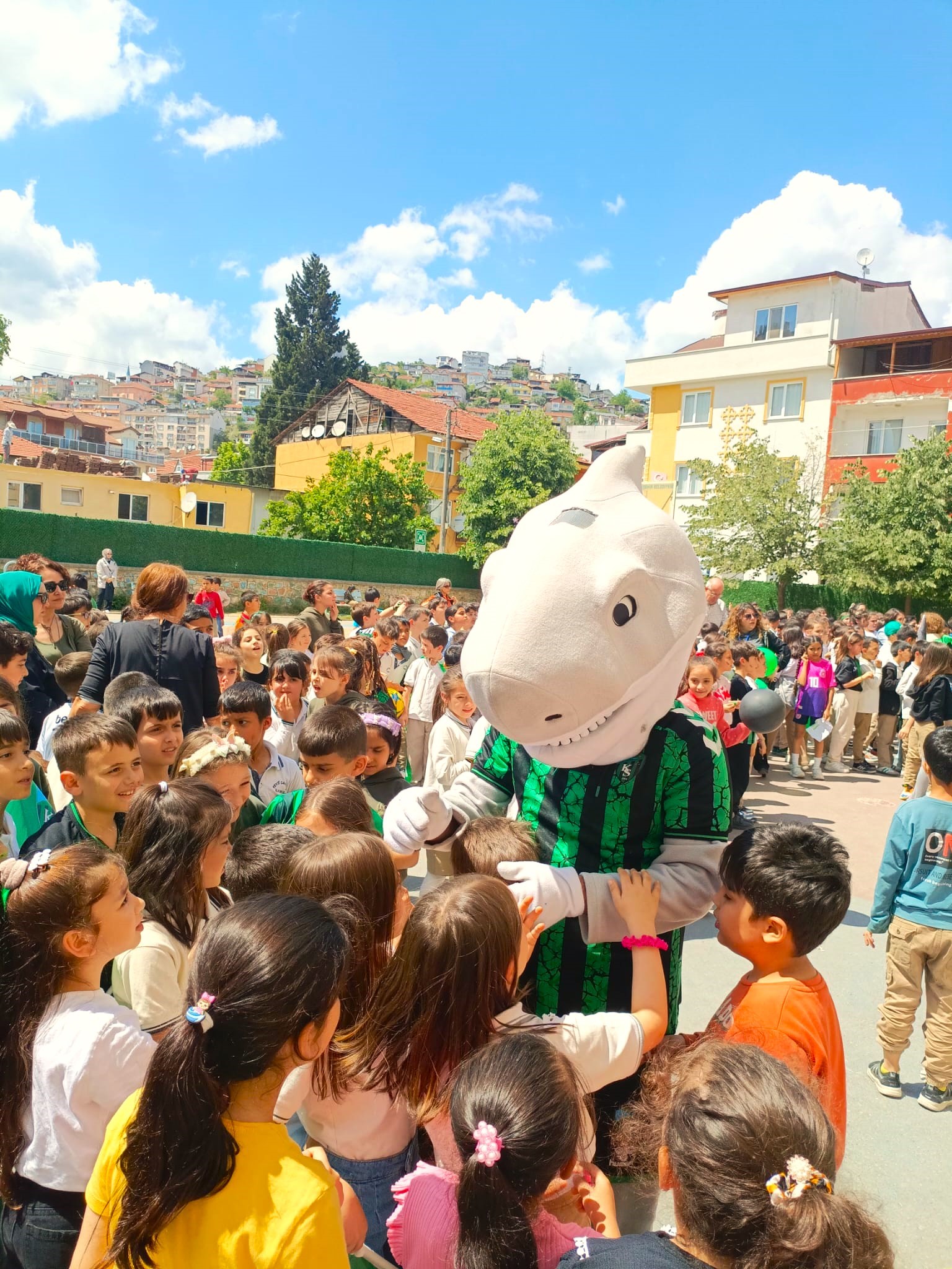 Bu Şehirde Artık Her Çocuk Kocaelisporlu! 2
