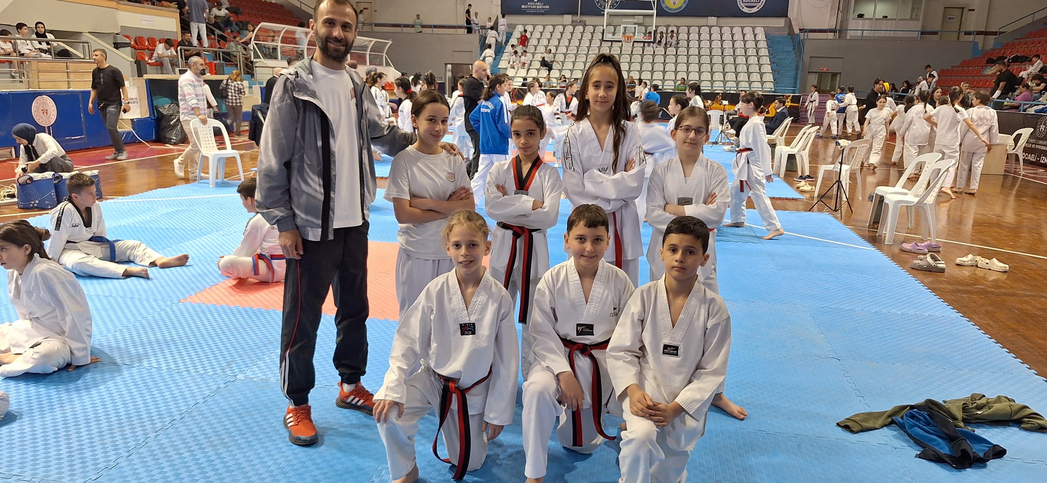Geleceğin Şampiyonları Sahne  Alıyor! Kocaeli’de Taekwondo İl Finali Başladı 3