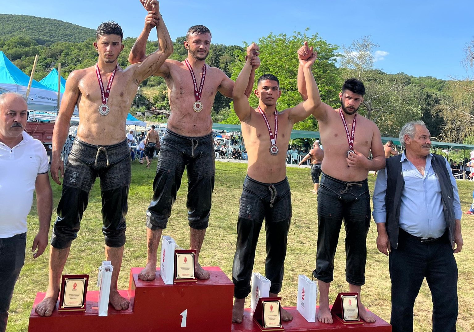Gölcük Beledi̇yespor Pehli̇vanlari Başariya Doymuyor 5