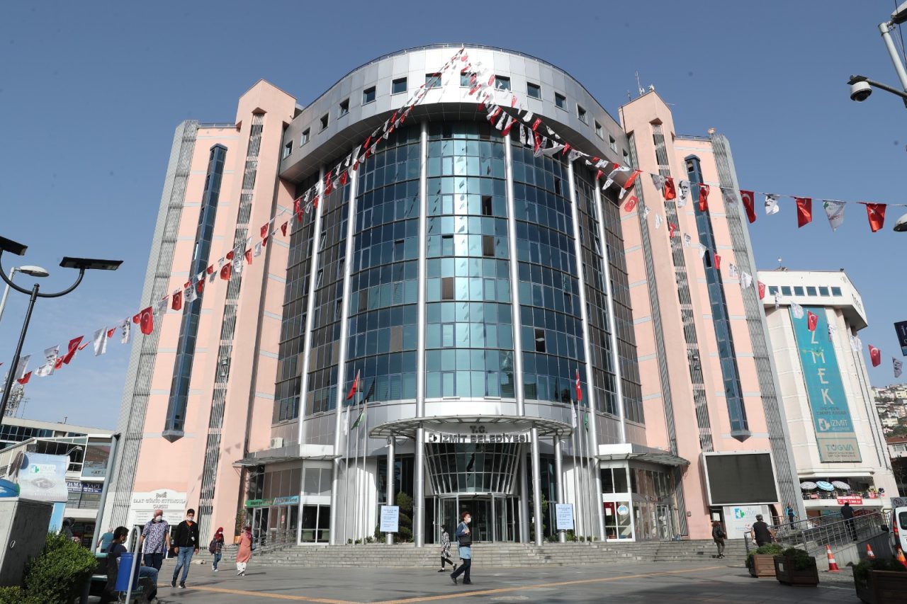 Izmit Belediyesi-1
