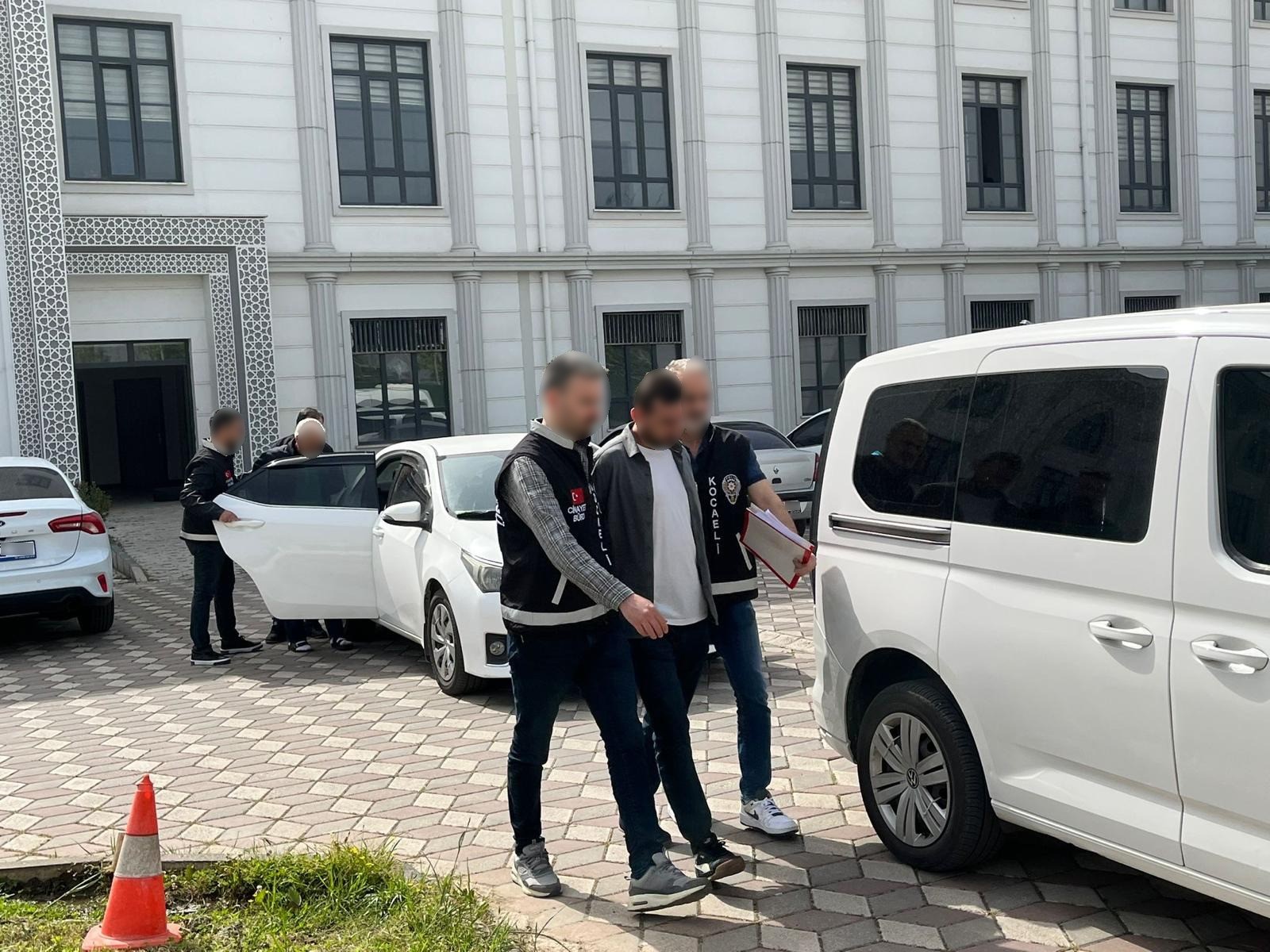Kocaeli'de Güvenliği Tehlikeye Attılar; 1'I Tutuklandı! 2