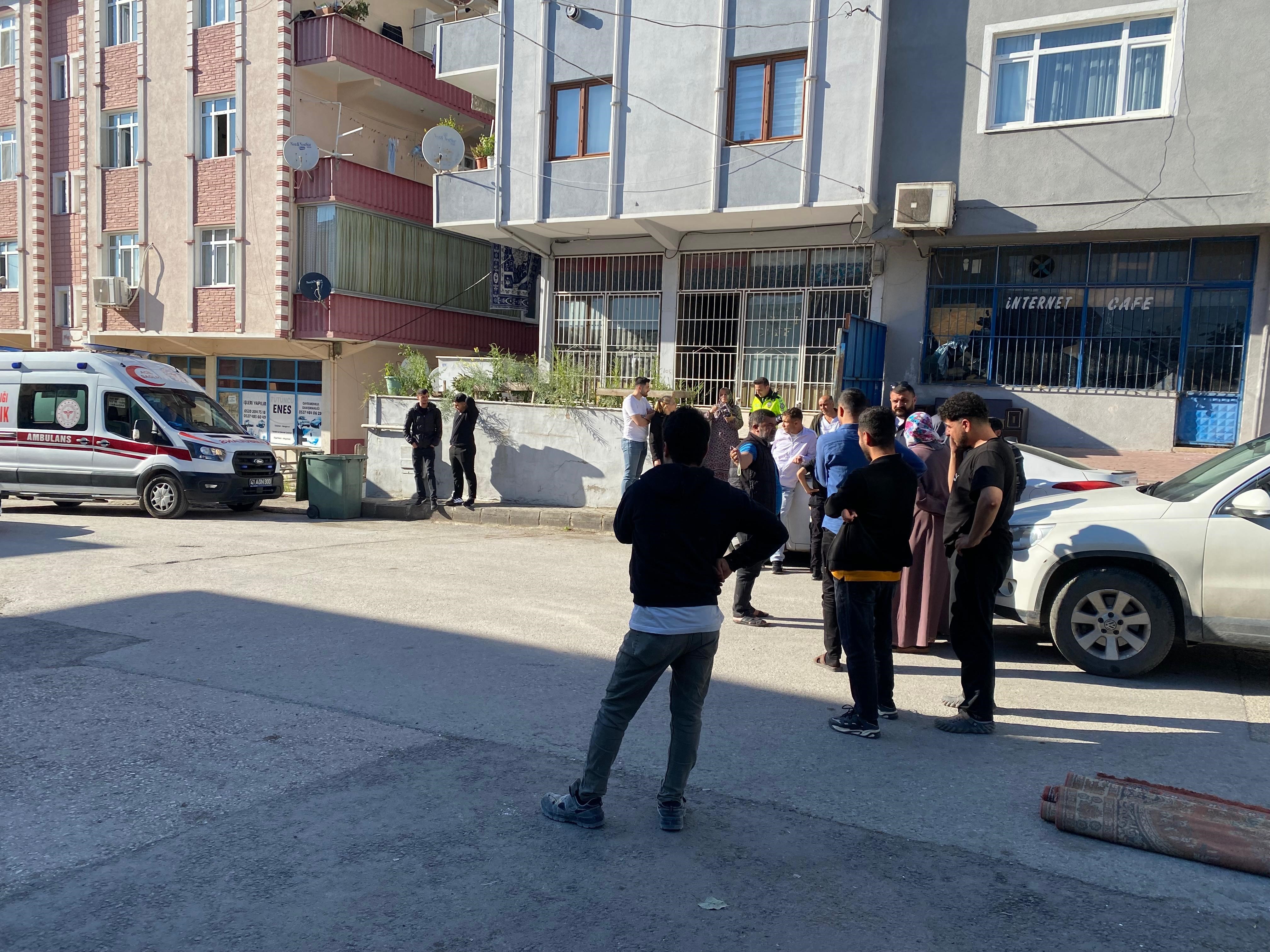 Kocaeli'de Servis Minibüsü 7 Yaşındaki Çocuğa Çarptı 3