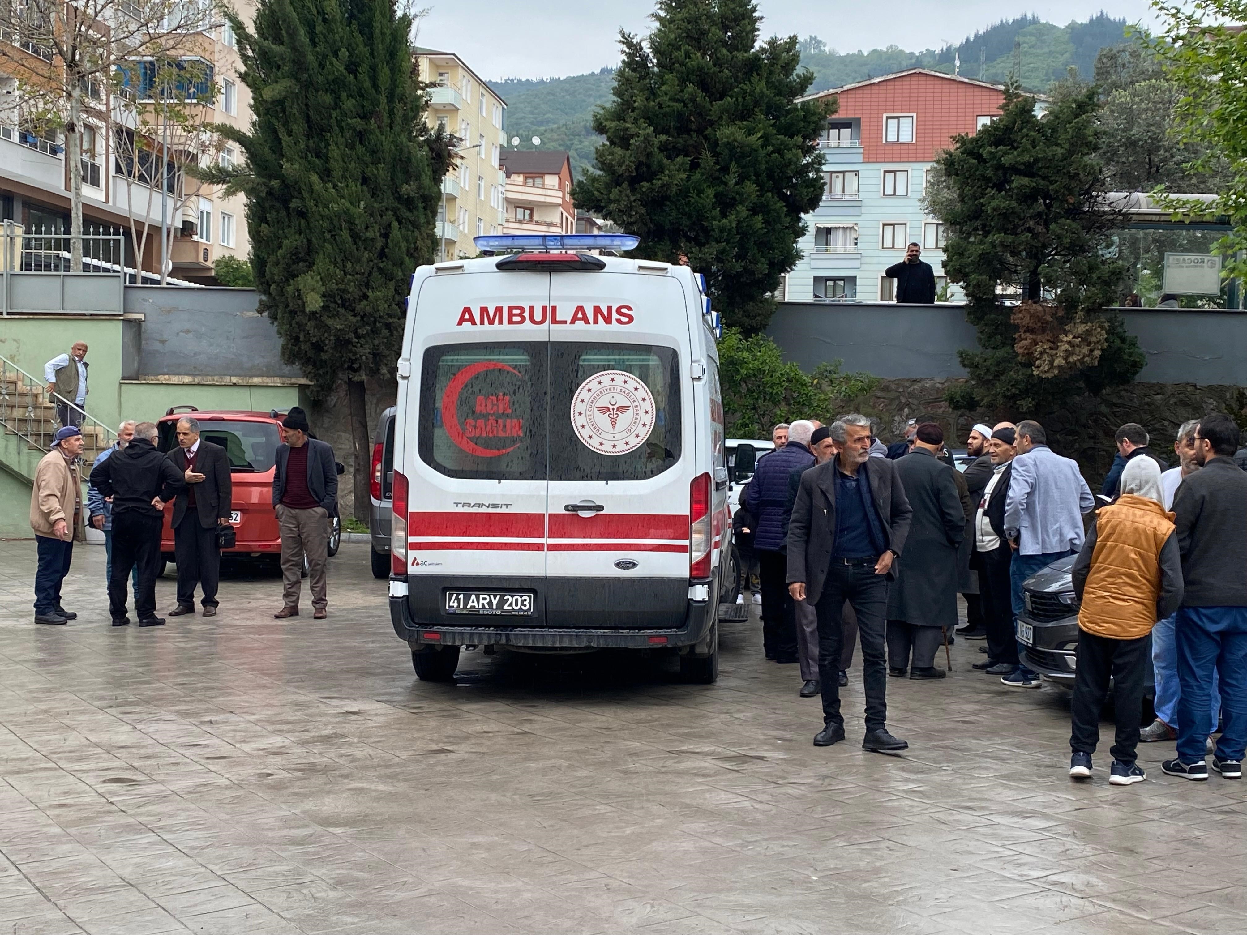 Körfez'de Yaşlı Adam Hareketsiz Halde Bulundu! 3