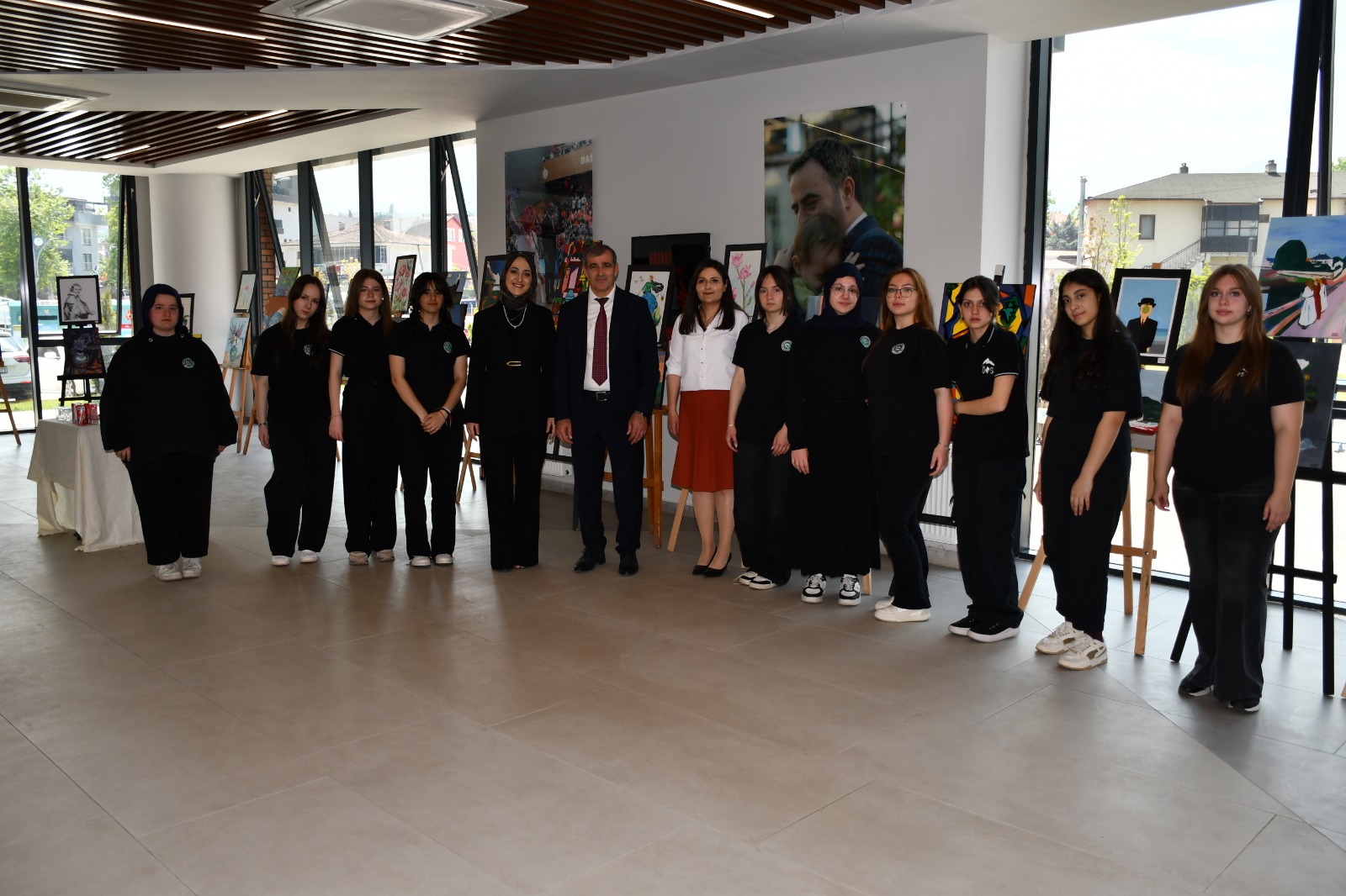 Lise Öğrencilerinden Sanat Dolu Final 10