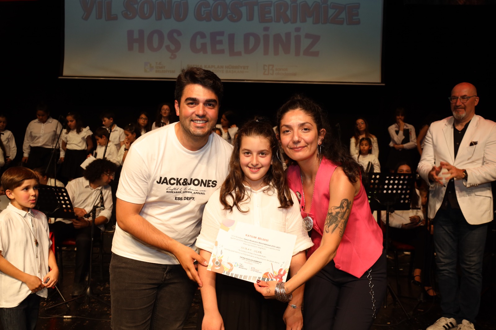 Sanat Akademisi'nde Bir Yilin Emegi Notalara Dönüstü, Alkislar Hiç Dinmedi (10)