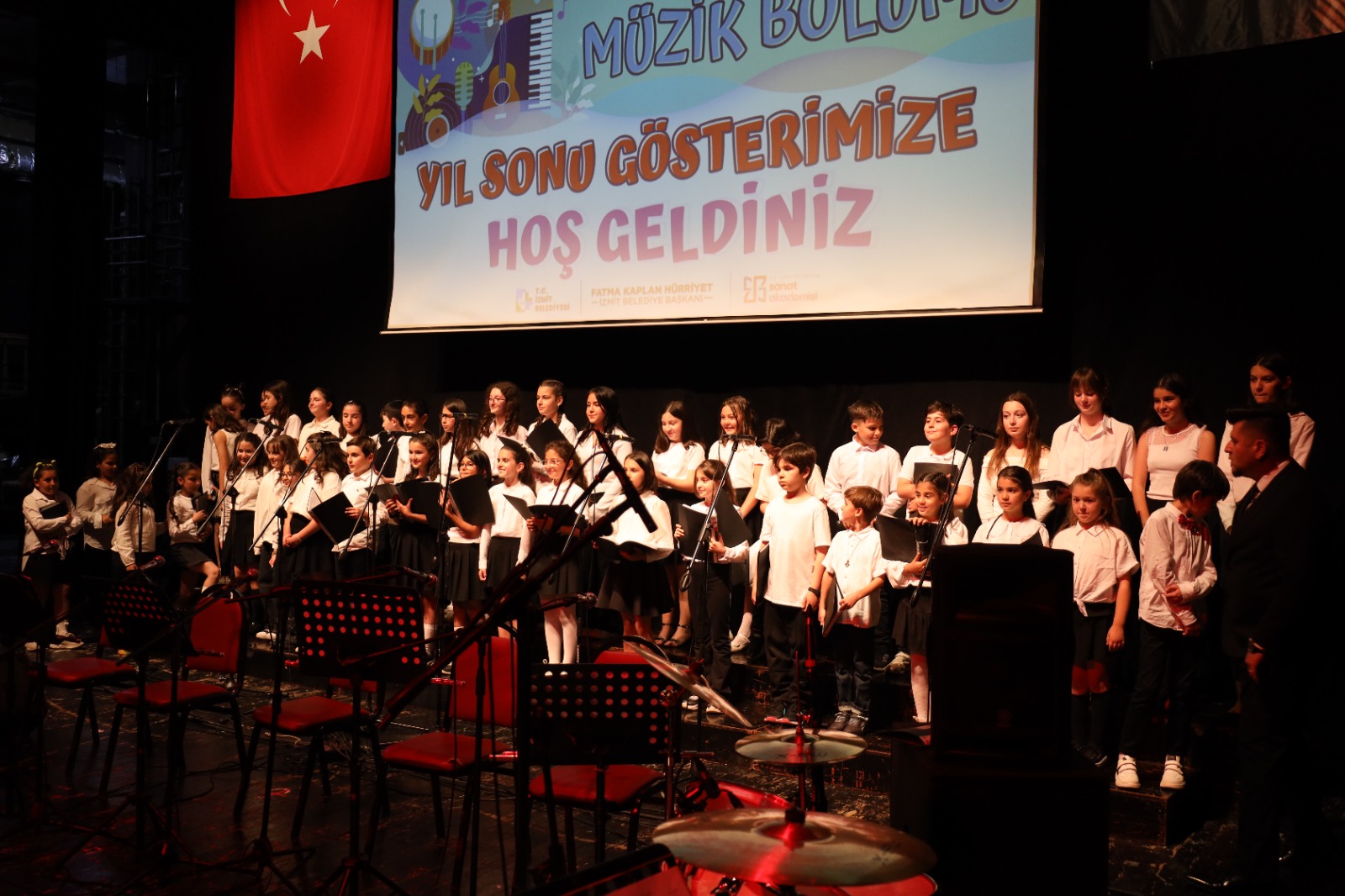 Sanat Akademisi'nde Bir Yilin Emegi Notalara Dönüstü, Alkislar Hiç Dinmedi (7)