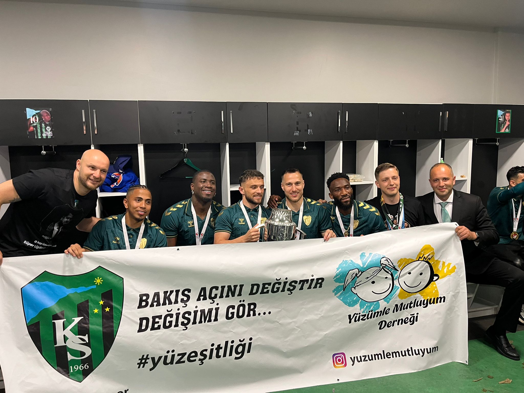Kocaelispor'dan Dünyada Bir İlk: “Yüzümle Mutluyum” Seremonisi