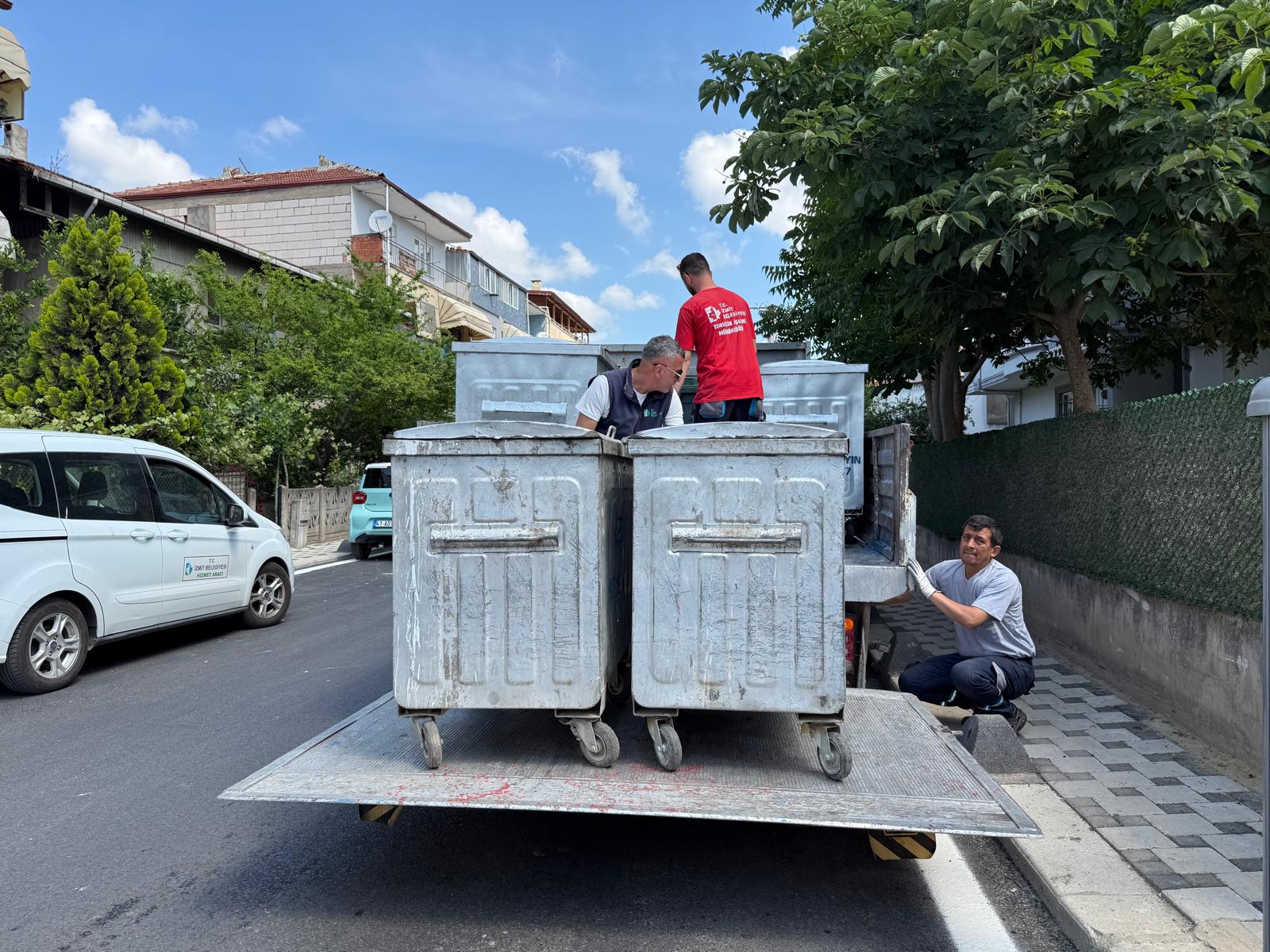 Yenisehir'de Daha Temiz Bir Izmit Için Konteyner Degisimi (1)