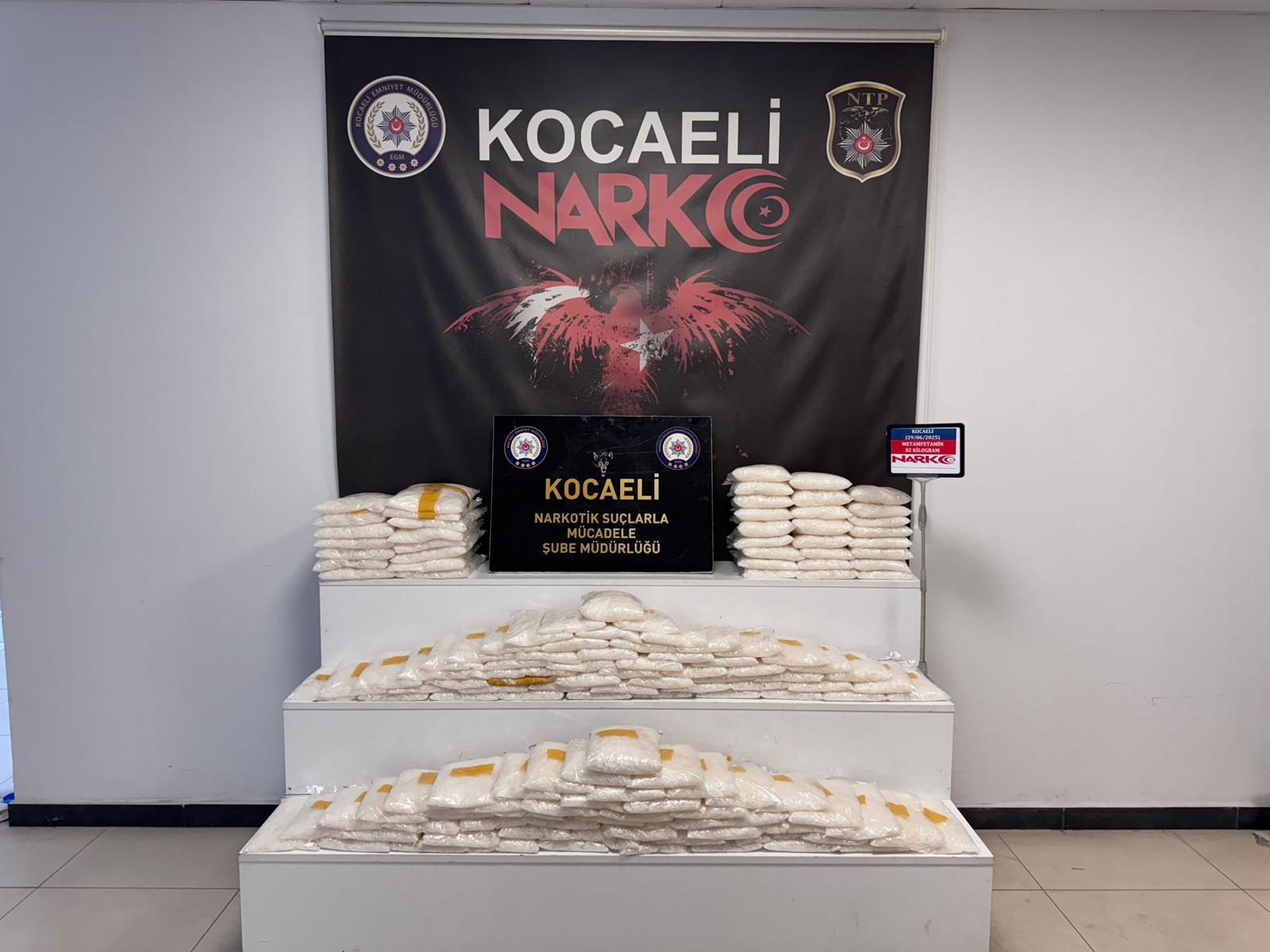 Aa 20250630 38424571 38424570 Kocaelide 82 Kilogram Sentetik Uyusturucu Ele Gecirildi (1)