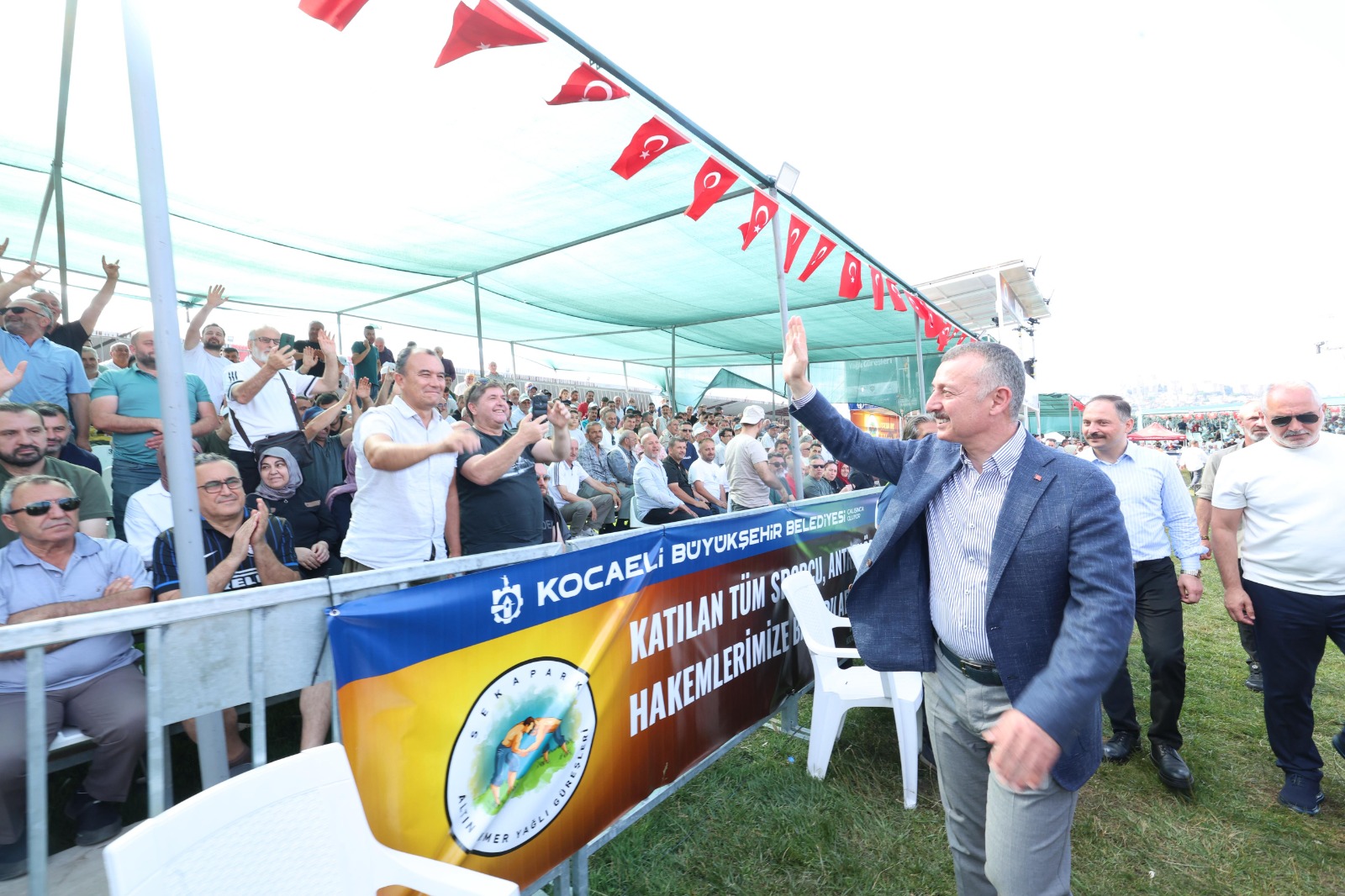 Altın Kemeri Büyükakın Takdim Etti (2)