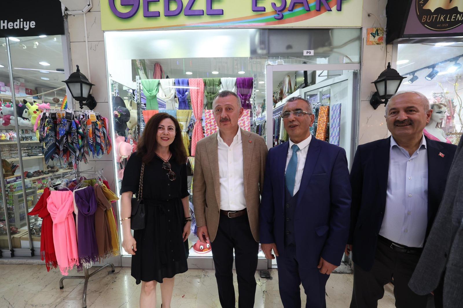 Aynı Sokağın Insanı, Aynı Şehrin Yol Arkadaşıyız (5)
