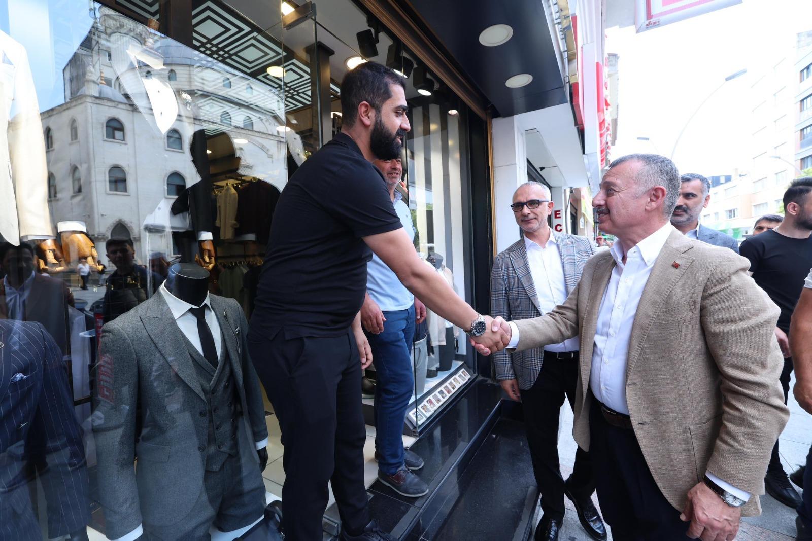 Aynı Sokağın Insanı, Aynı Şehrin Yol Arkadaşıyız (6)