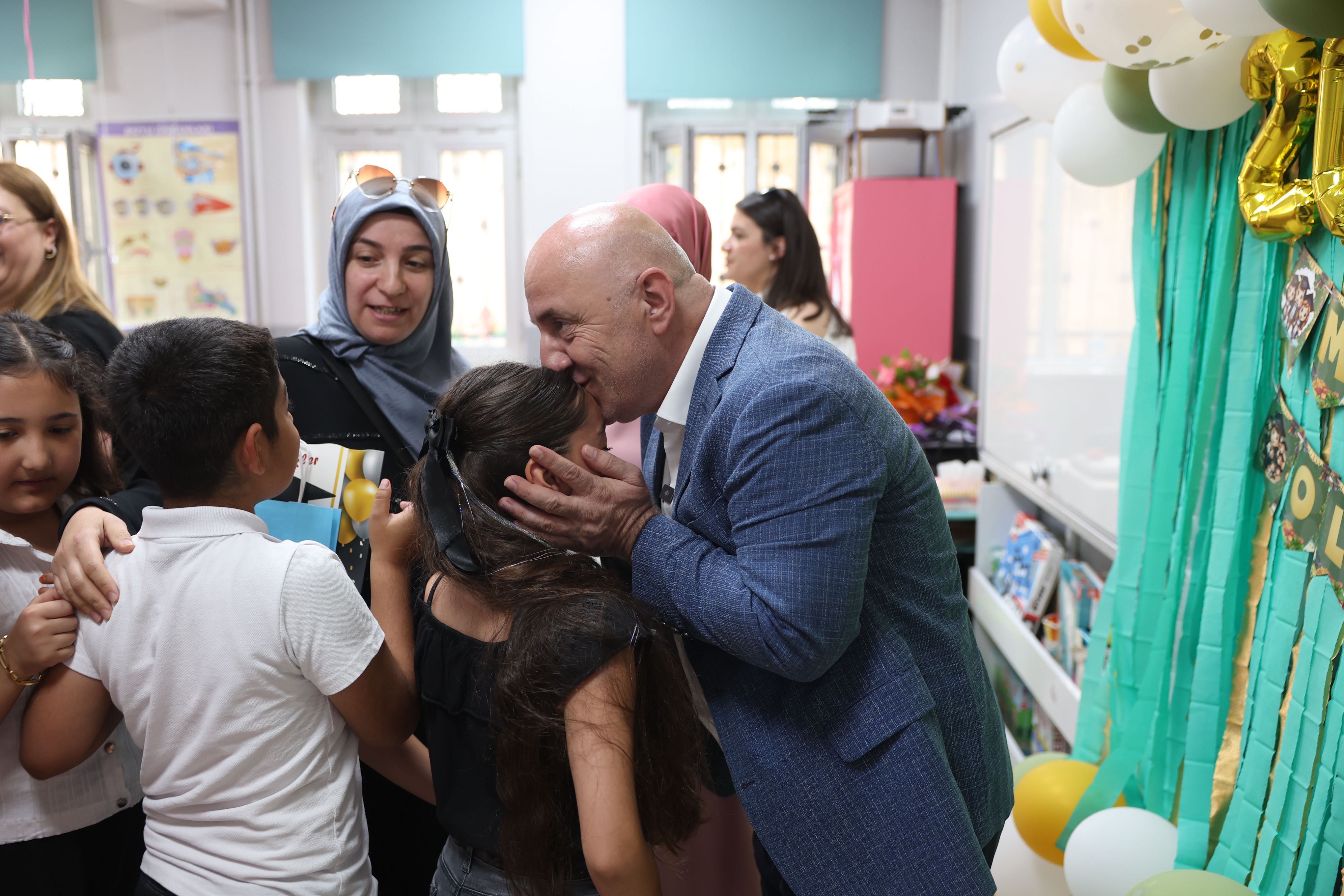 Başkan Bıyık, Karne Heyecanına Ortak Oldu (4)