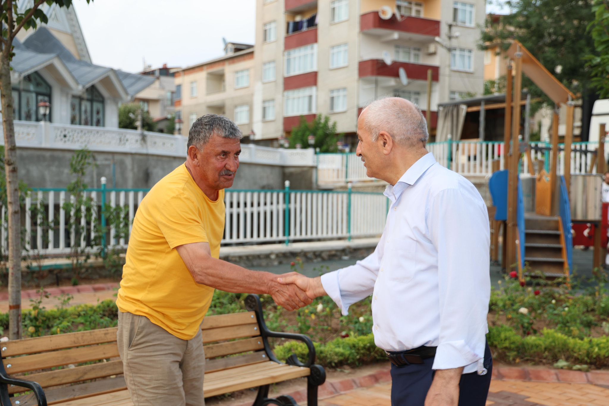 Başkan Büyükgöz, Arapçeşme’de Yeni Parkı Ziyaret Etti (2)