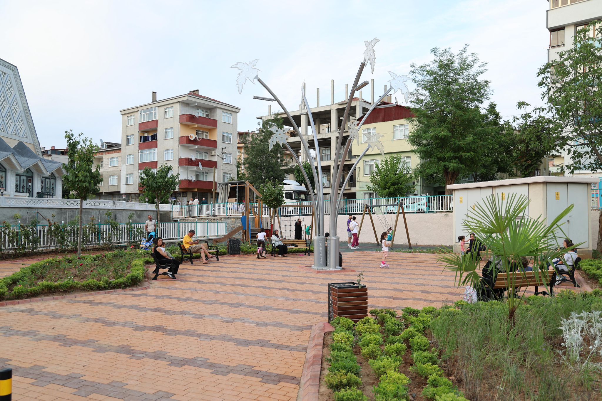 Başkan Büyükgöz, Arapçeşme’de Yeni Parkı Ziyaret Etti (9)