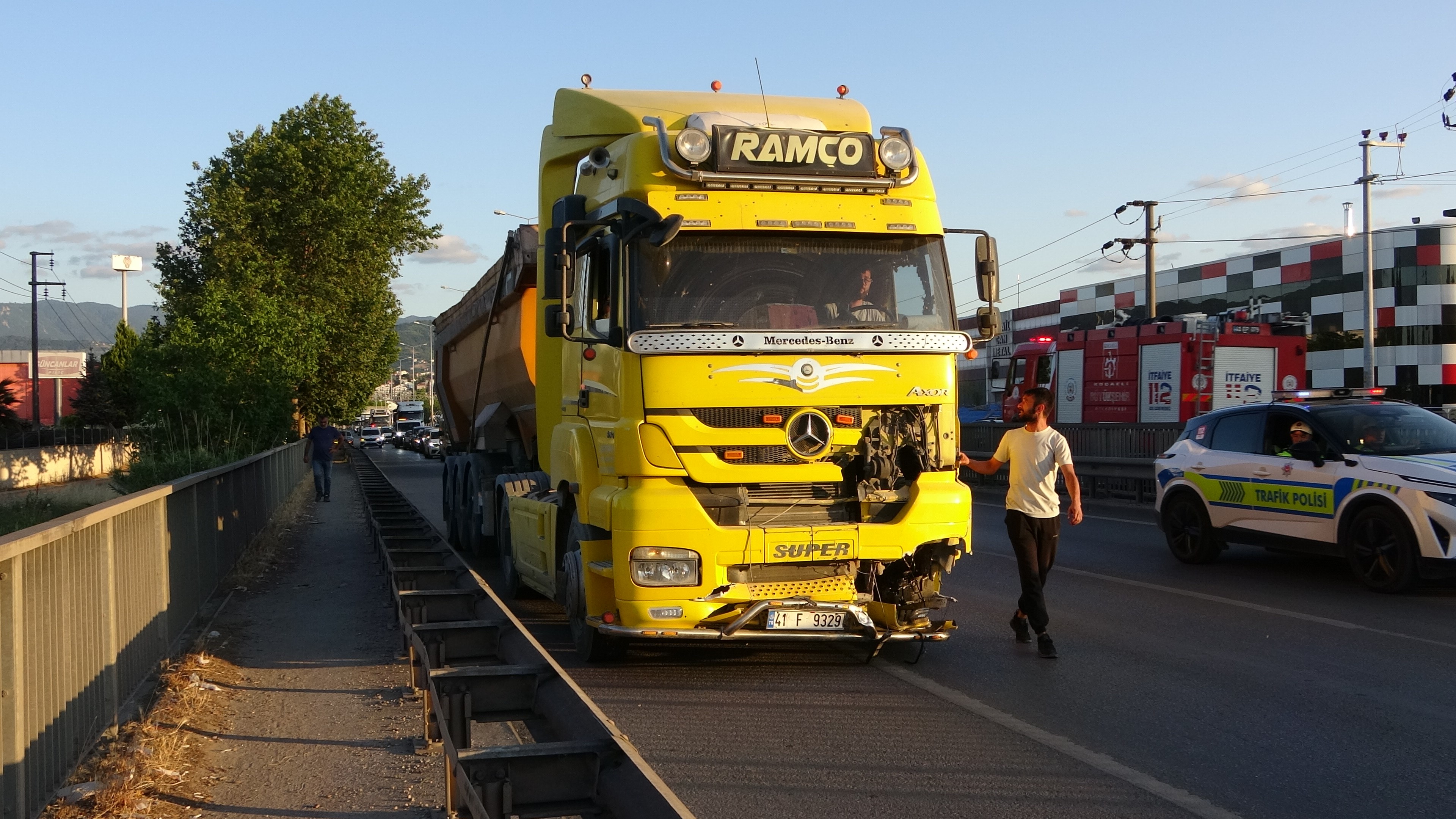 Bayiden Çıktı, Hurdaya Döndü! D 130’Da Talihsiz Kaza! 02