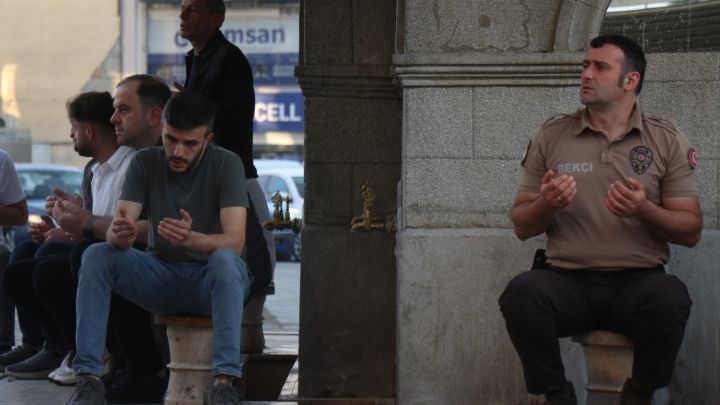 Bayram 2