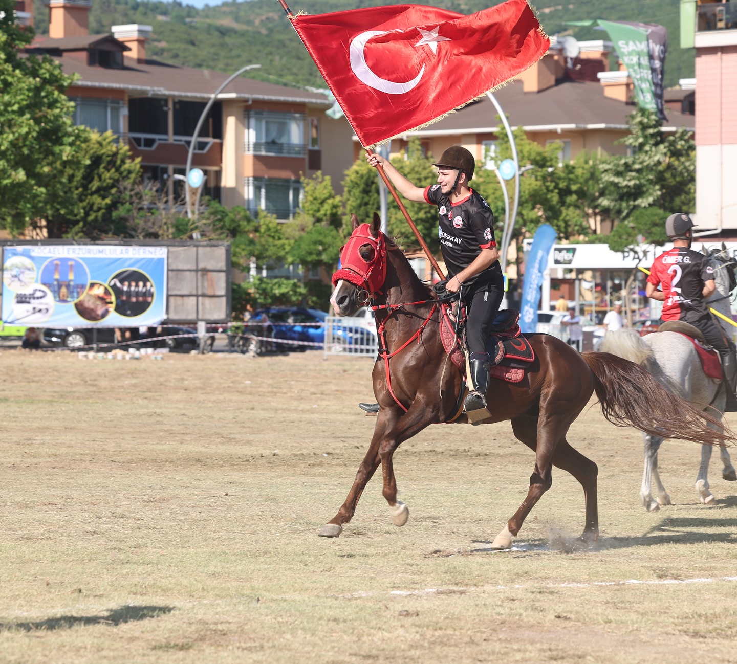 Büyükakın Atın Üstündeki Türk Değilse Yüktür (4)