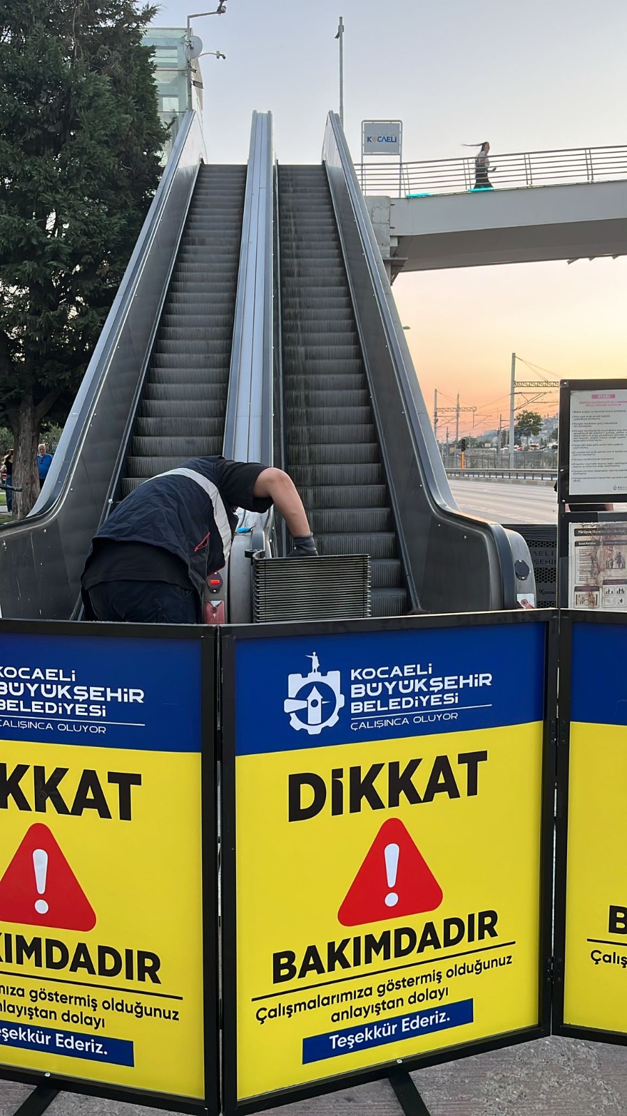 Büyükşehir’den Yürüyen Merdivenlere Periyodik Bakım (1)