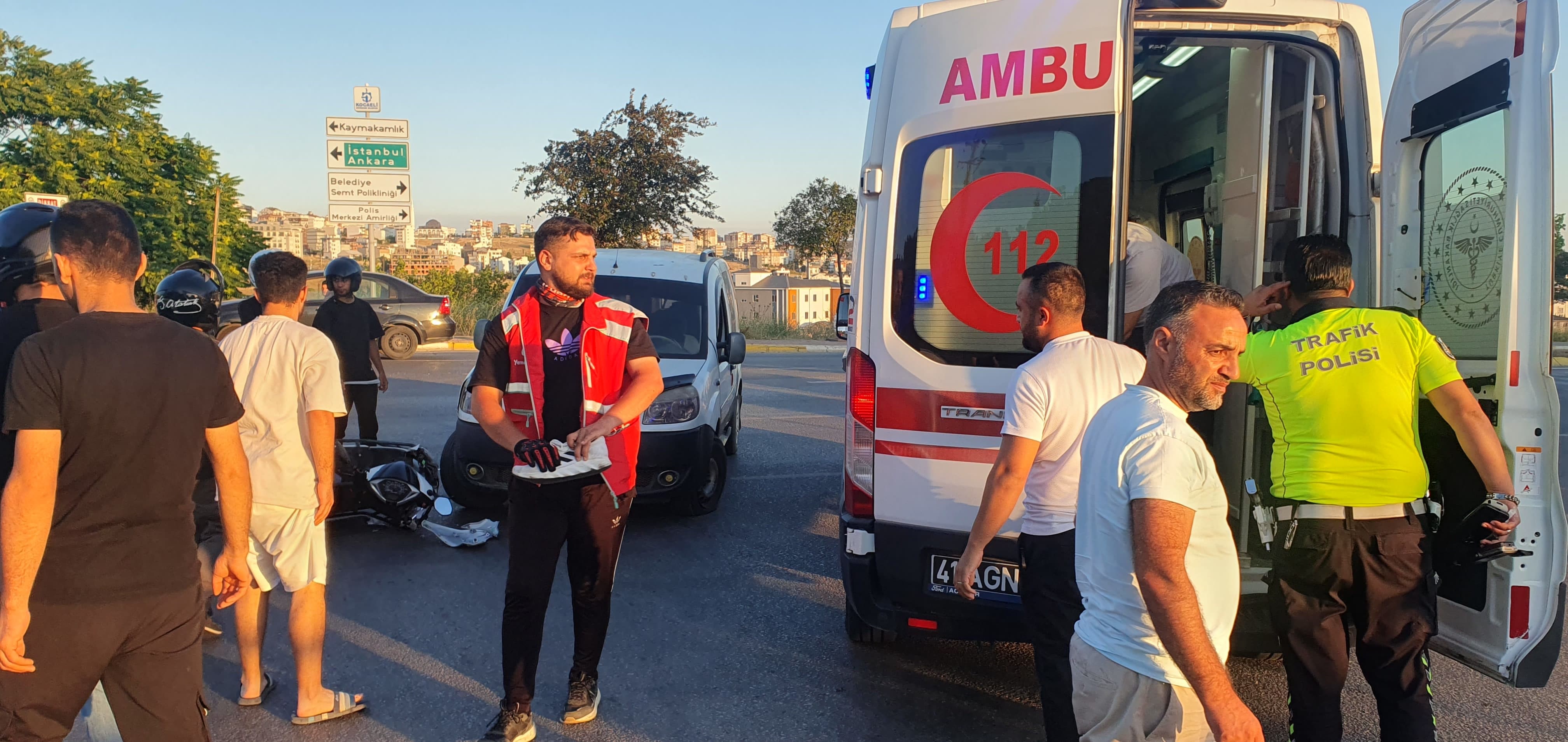 Çayırova’da Feci Kaza! 1 Ağır Yaralı (3)