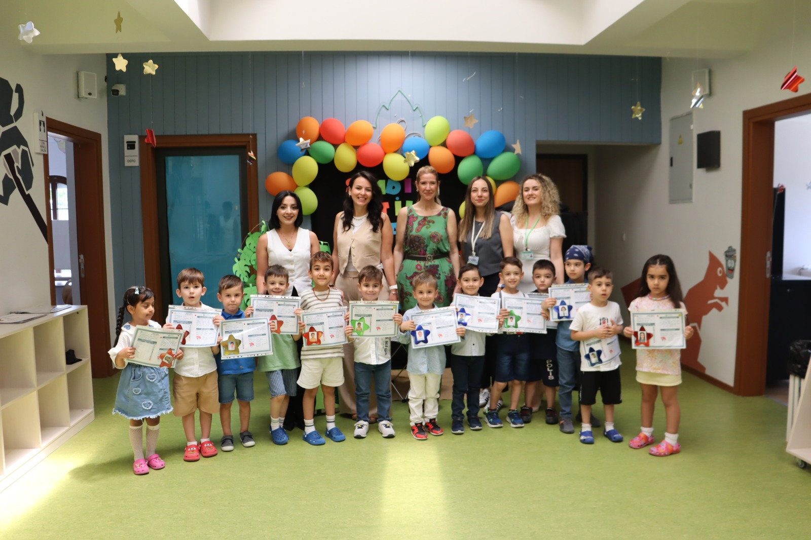 Çınar Çocuk Evleri’nde Mezuniyet Coşkusu (5)