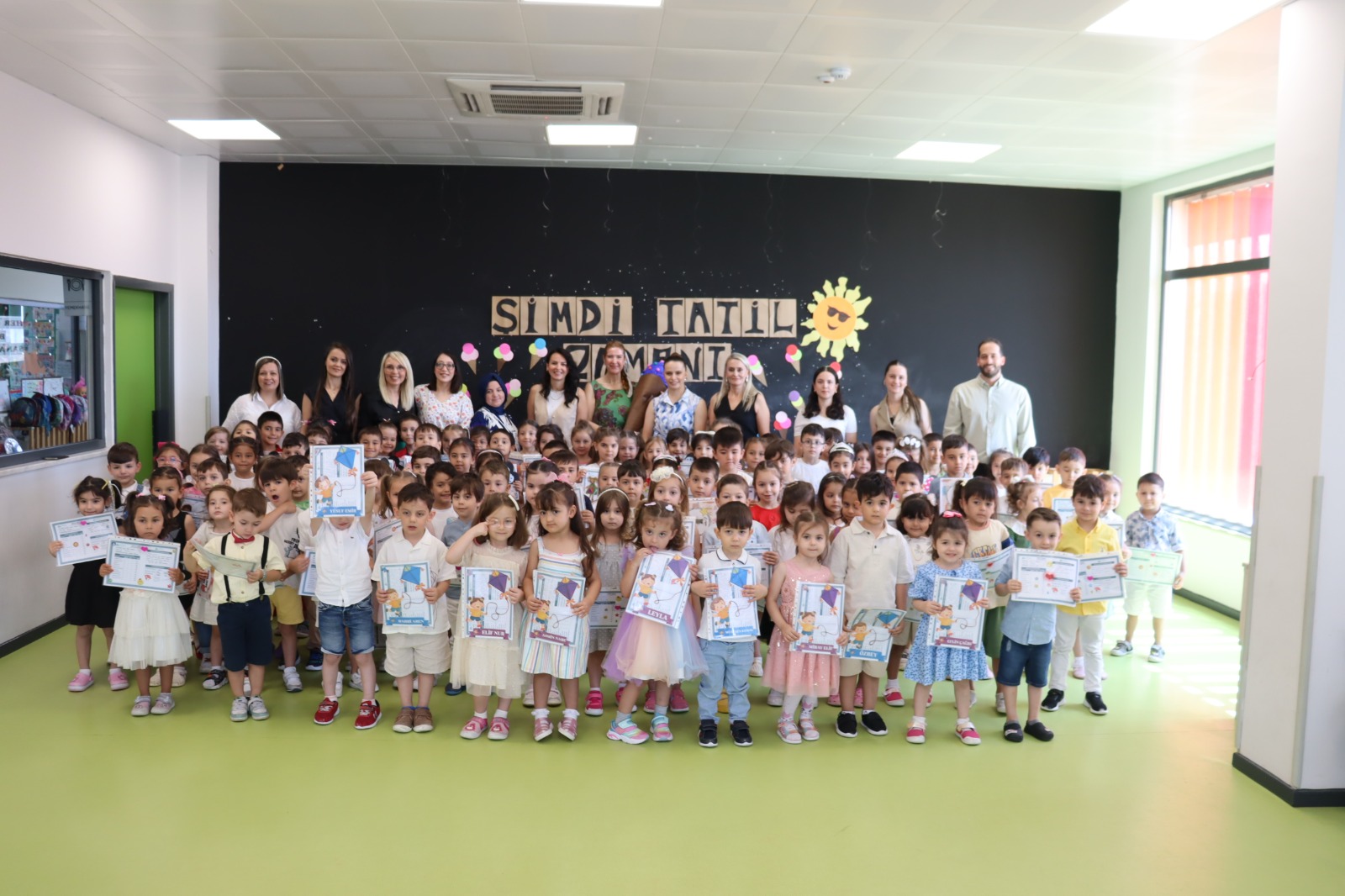Çınar Çocuk Evleri’nde Mezuniyet Coşkusu (6)