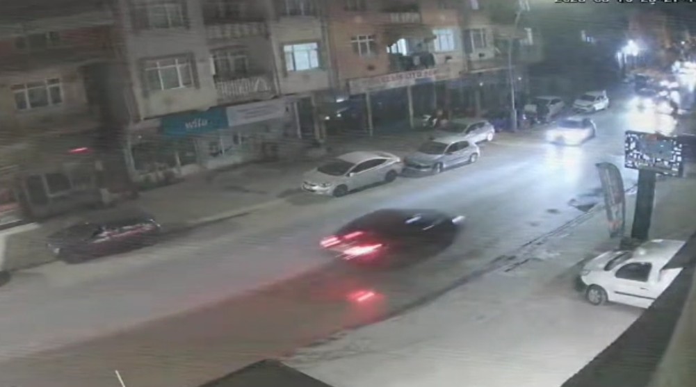 Cinayet Gibi Kaza! Genç Enes'in Takip Anı Kameralarda 04