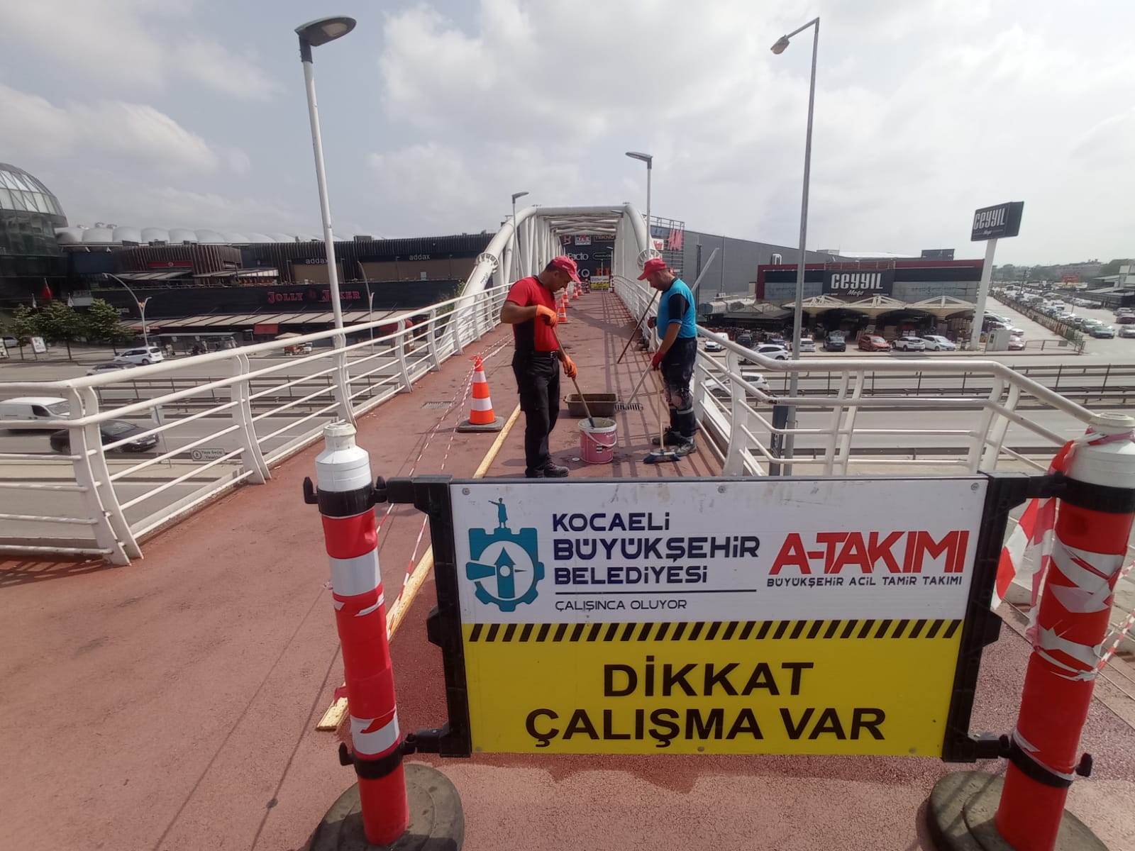 Dr. Sadık Ahmet Üstgeçidi'ne Güçlü Dokunuş (1)