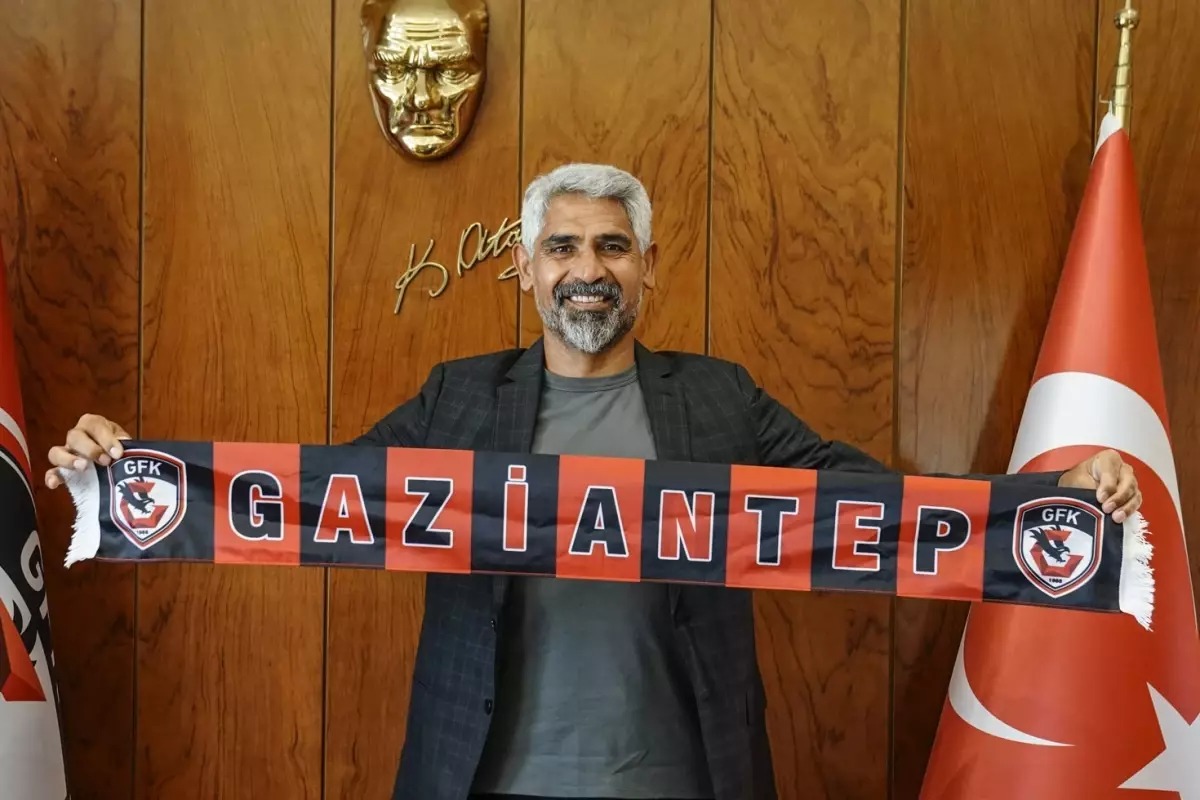 İsmet Taşdemir-1