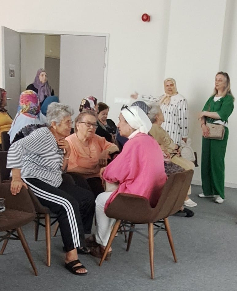 İyi̇ Parti’den Huzurevi Ziyareti ‘Sıra Bekleyen Çok, Yer Yetersiz’ 1