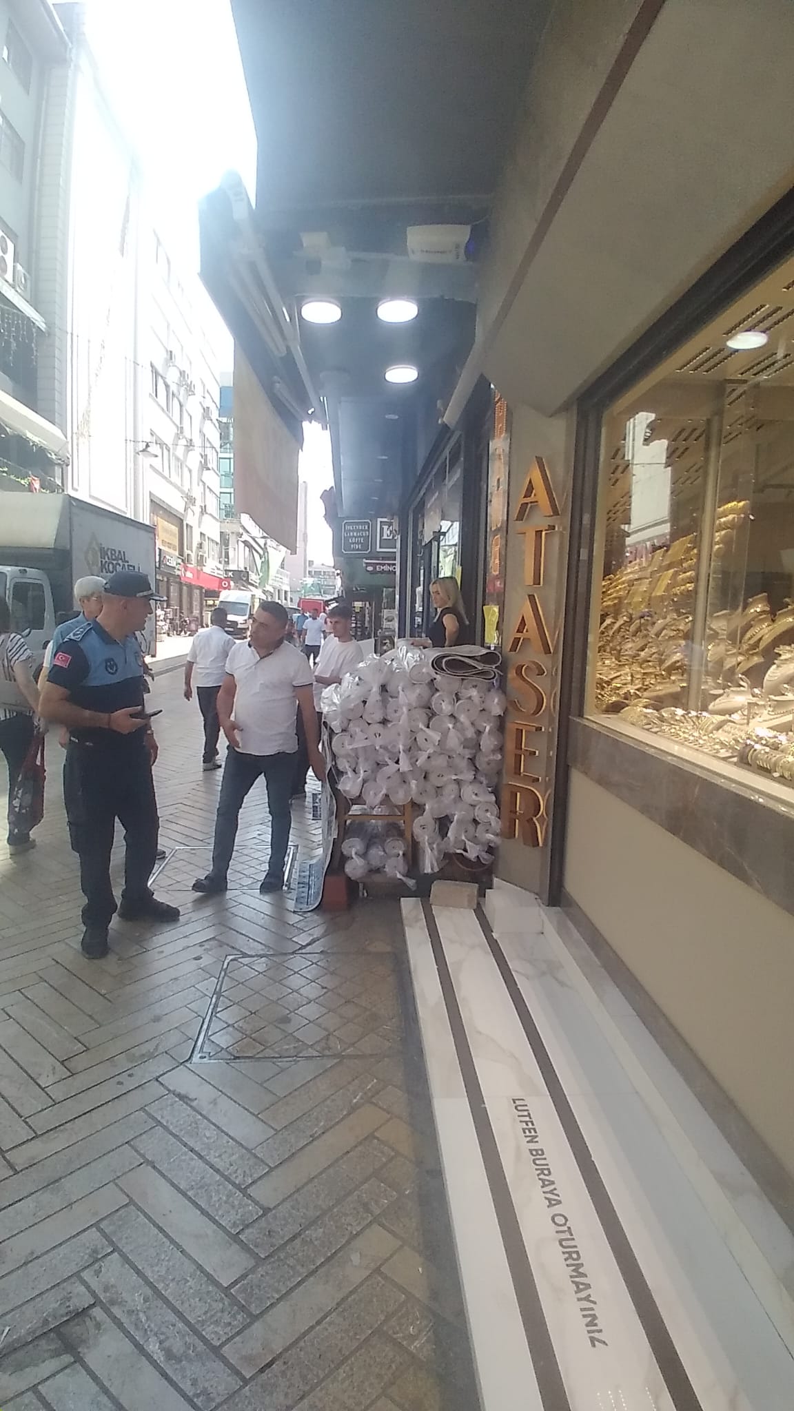Izmit Belediyesi Zabita Müdürlügünden Yaya Güvenligi Için Önemli Adim (4)
