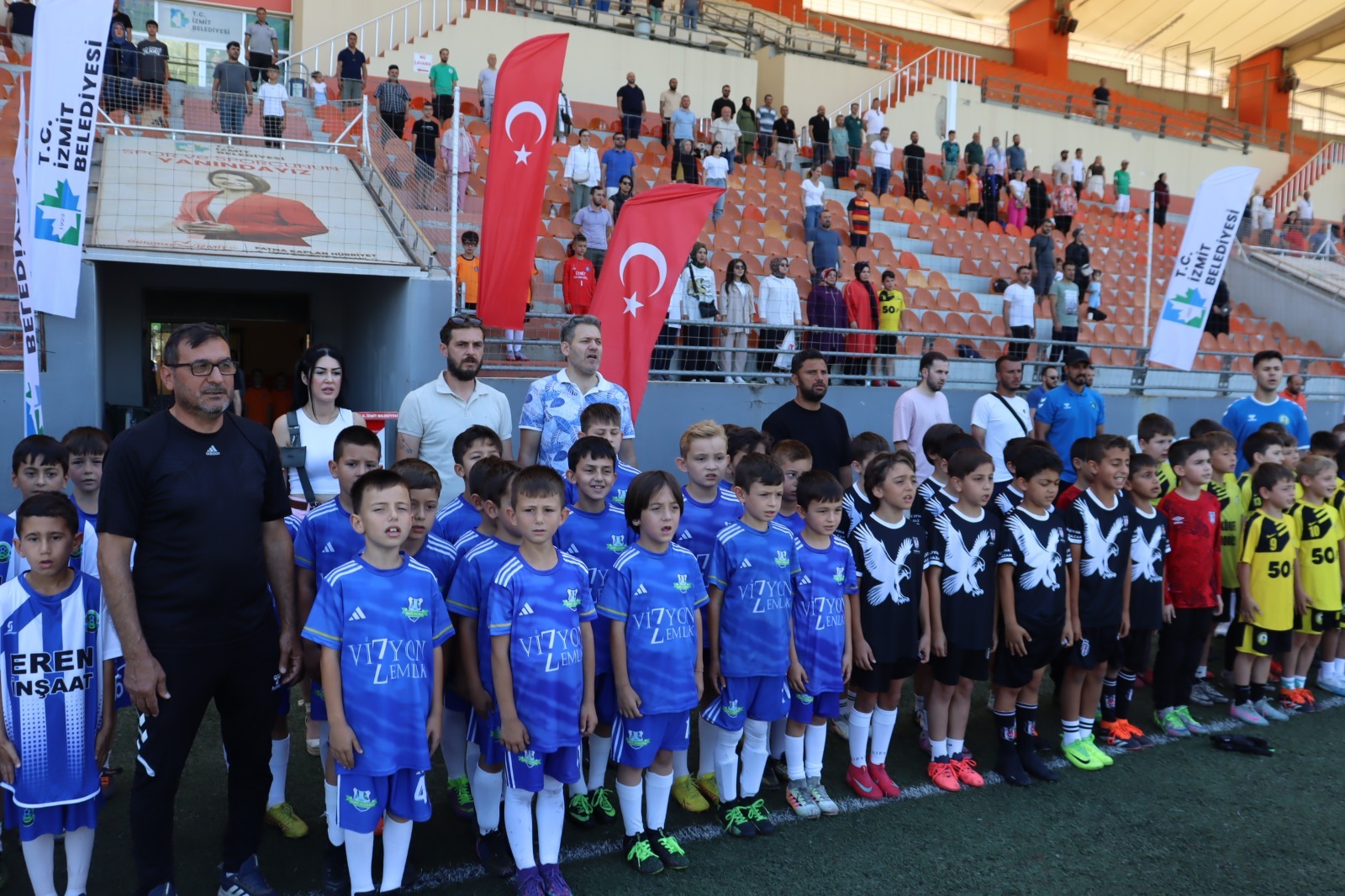 Izmit'in Kurtulus Kupasi Coskuyla Tamamlandi (15)