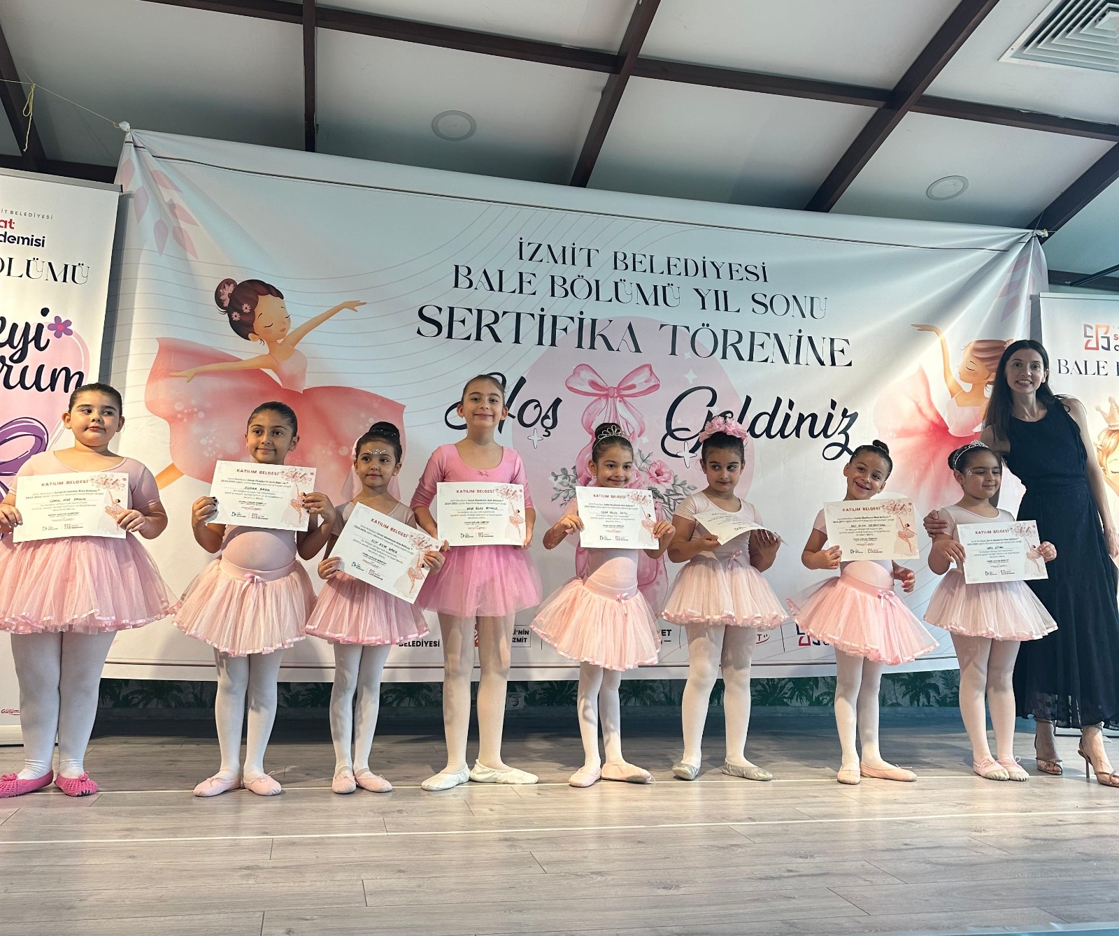 İzmitli Minik Balerinler Sahneye Işık Saçtı (1)-1