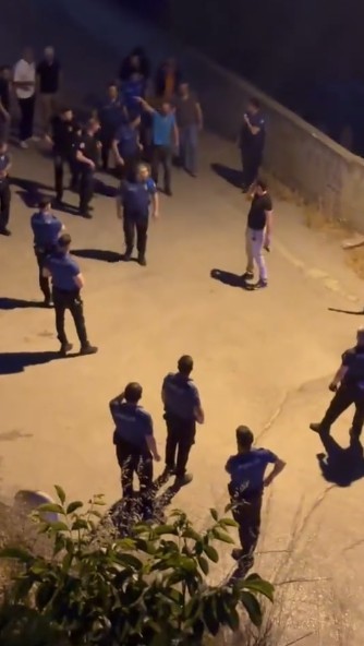 İzmit’te Silahlı Şüpheli Korku Dolu Anlar Yaşattı (4)