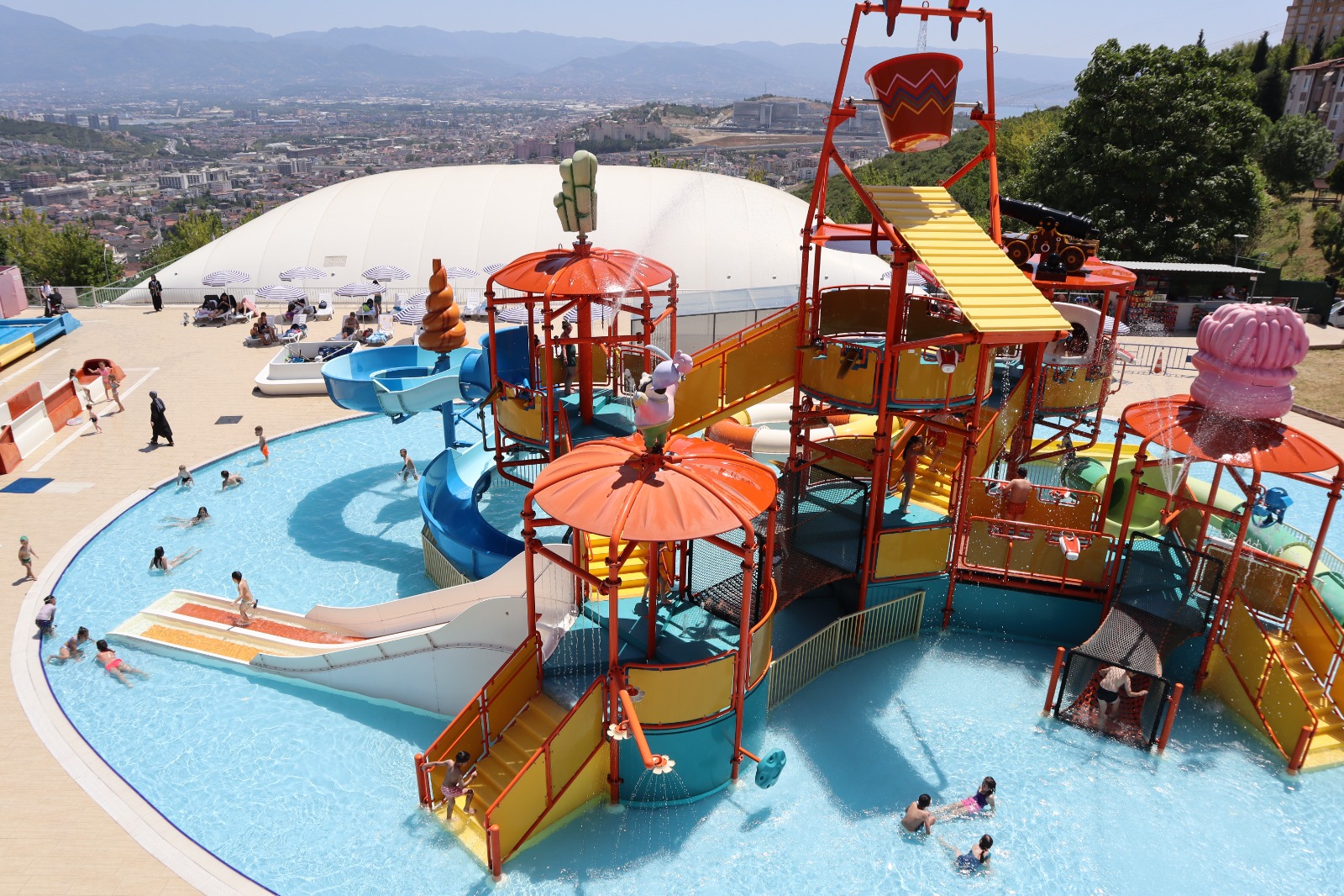 İzmit’te Yaz Sıcağına Aquapark Molası (4)
