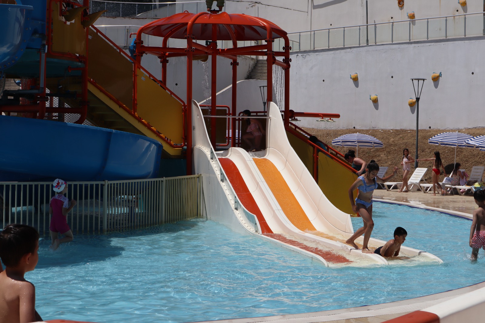 İzmit’te Yaz Sıcağına Aquapark Molası (9)