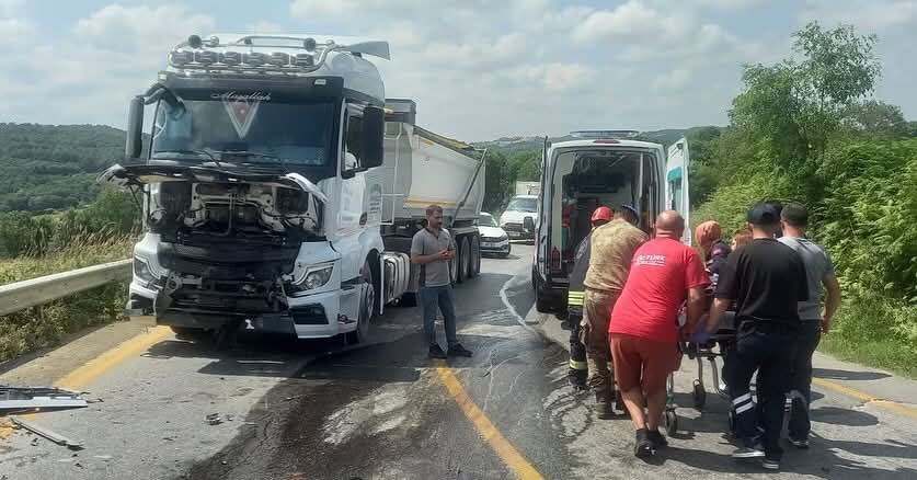 Kandıra’da Feci Kaza! Tır Ve Motosiklet Çarpıştı 2