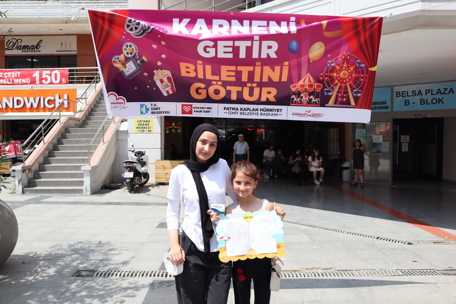 Karneni Getir, Biletini Götür Etkinliğine Yoğun Ilgi Uzun Kuyruklar Oluştu (3)