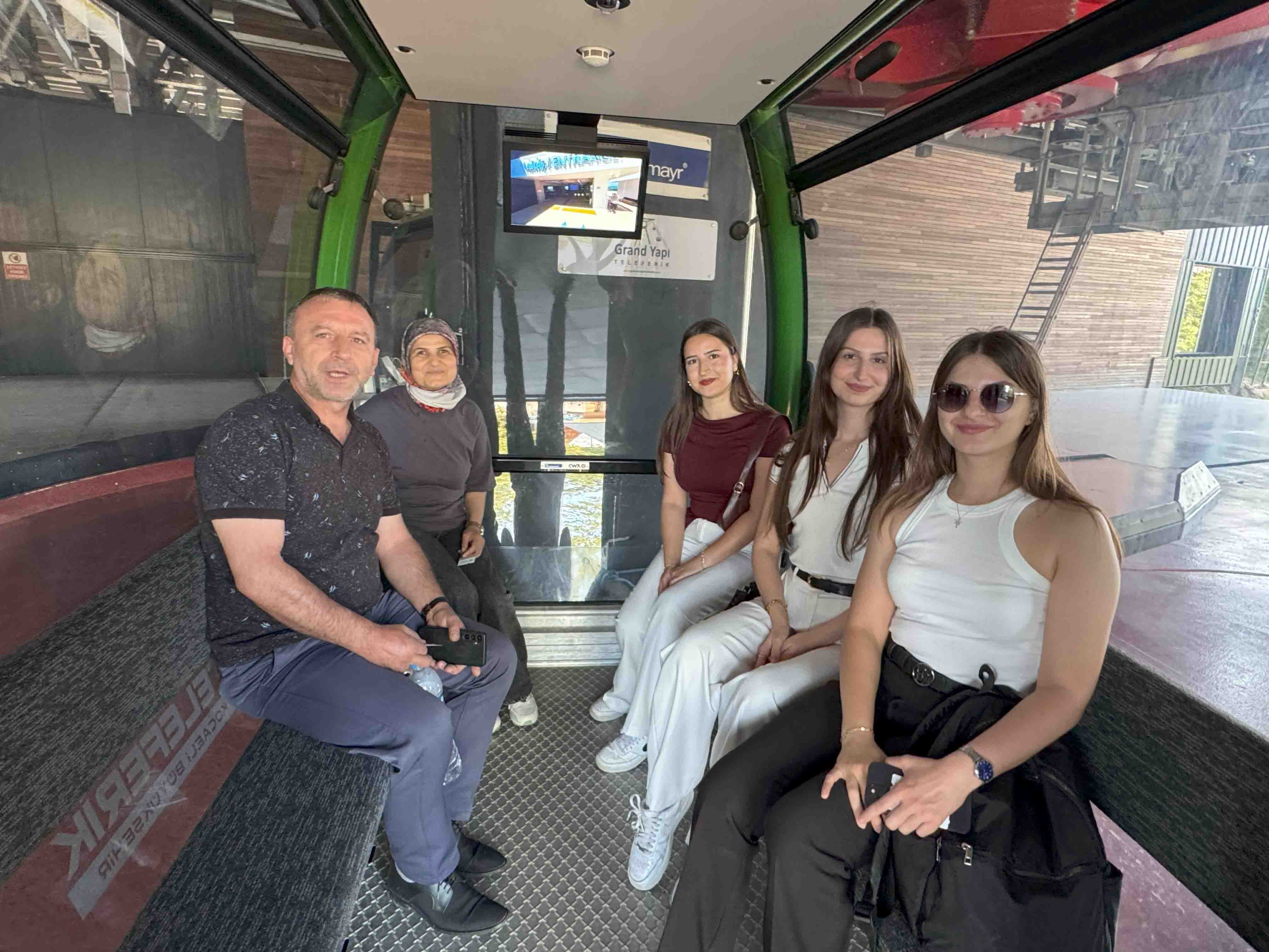 Kartepe Teleferik, Bayramda Ilgi Odağı Oldu (4)