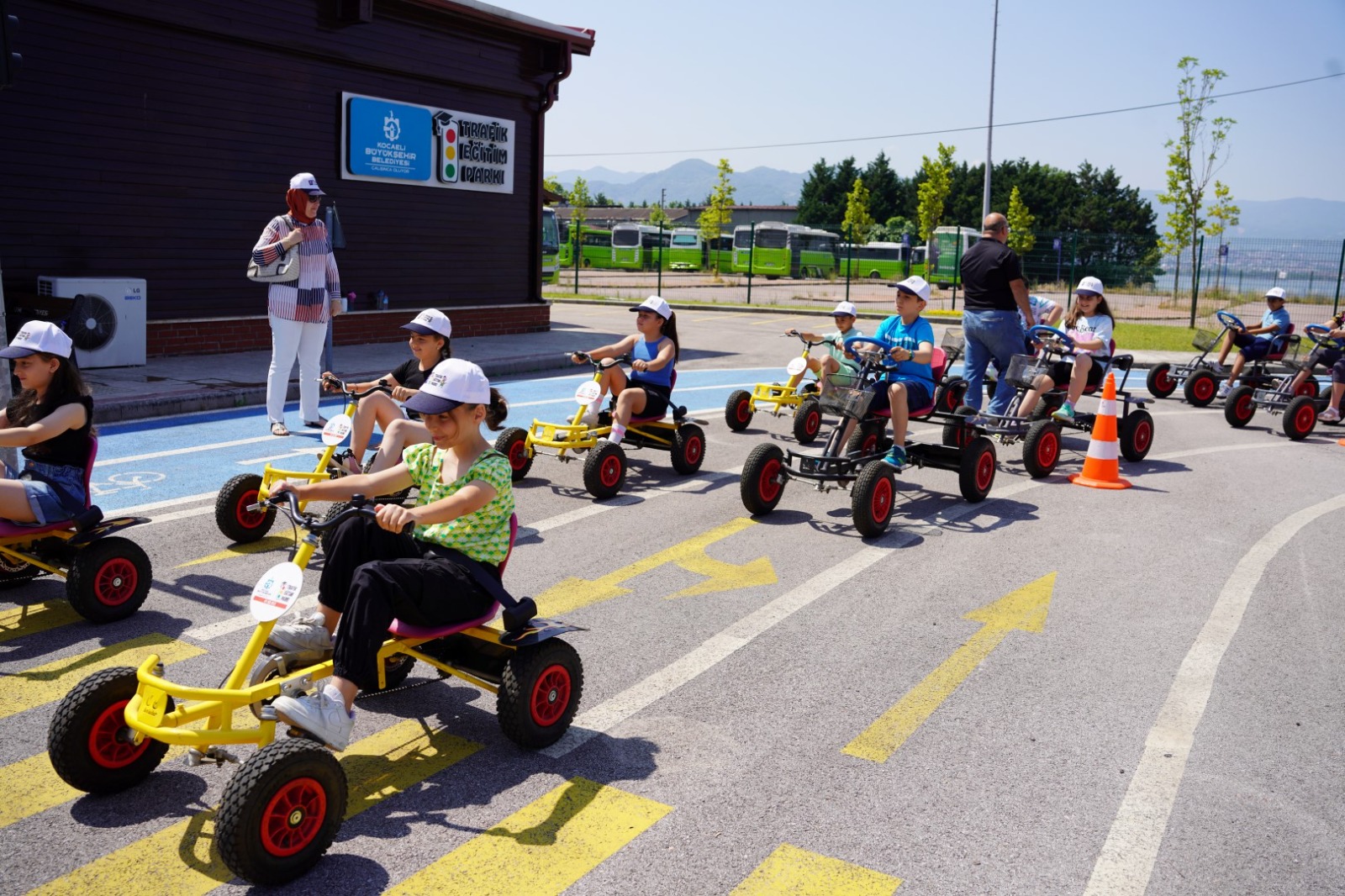 Kocaeli’de Binlerce Öğrenciye Uygulamalı Trafik Eğitimi (3)