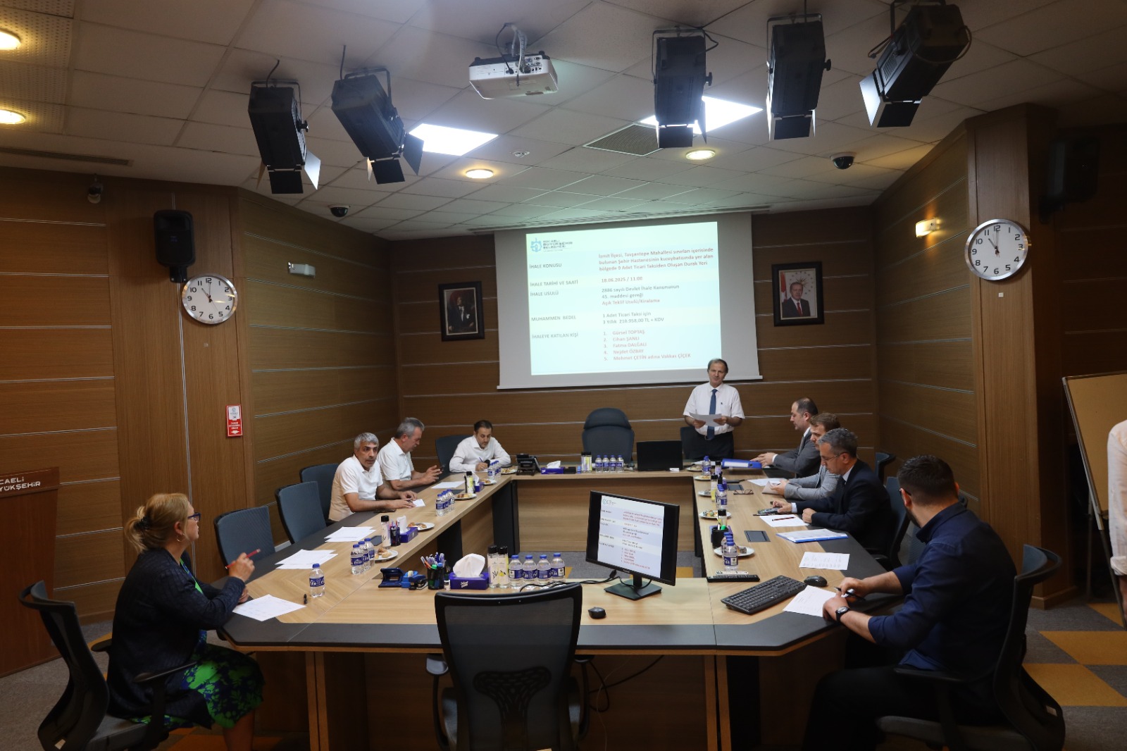 Kocaeli’de Encümen Toplantısında Ceza Yağdı!