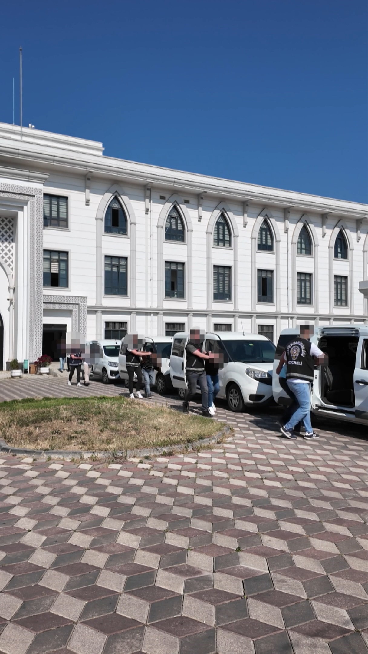 Kocaeli’de Fuhuş Operasyonu! 6 Tutuklu 02