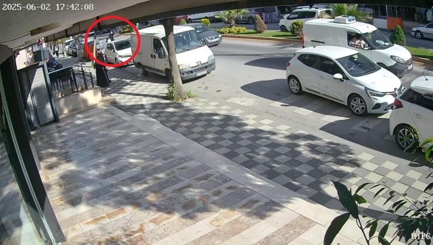Kocaeli'de Korku Dolu Anlar! Magandalar Kadın, Çocuk Demedi! 04