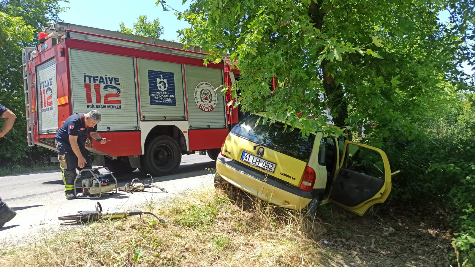 Kocaeli’de Yaşlı Çift Kaza Geçirdi! 1'I Ağır 2 Yaralı 1