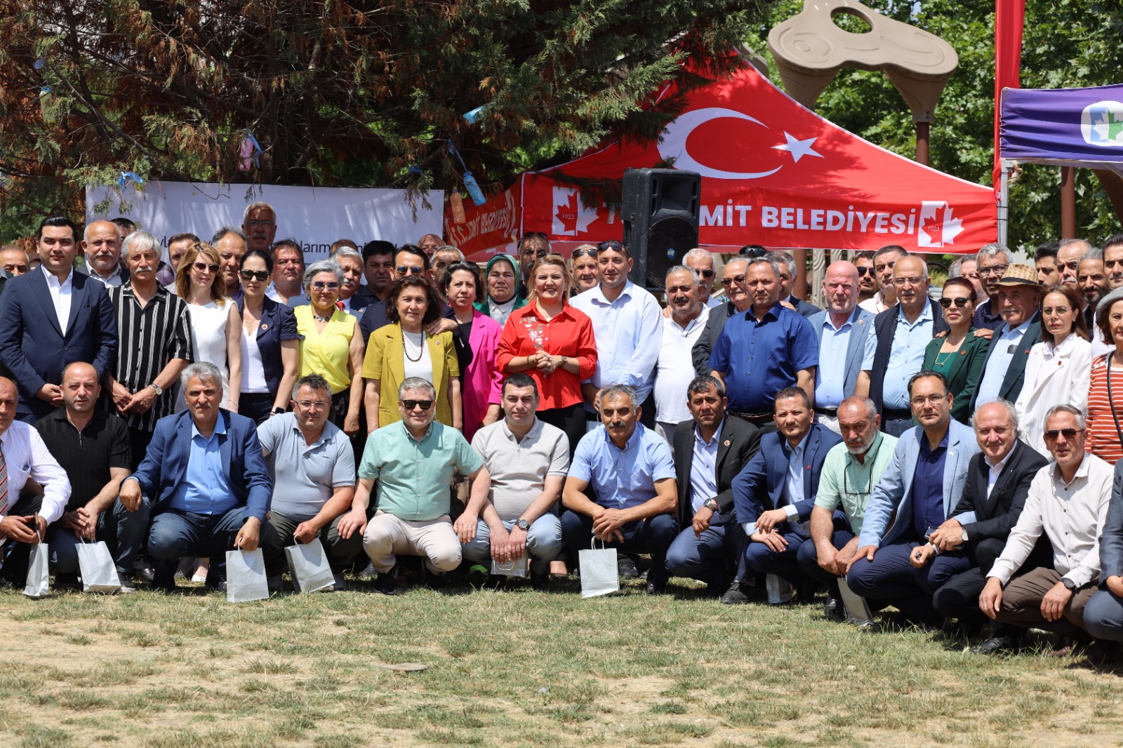 Kocaeli’nin Muhtarları İzmit’te Babalar Günü’nde Buluştu (5)