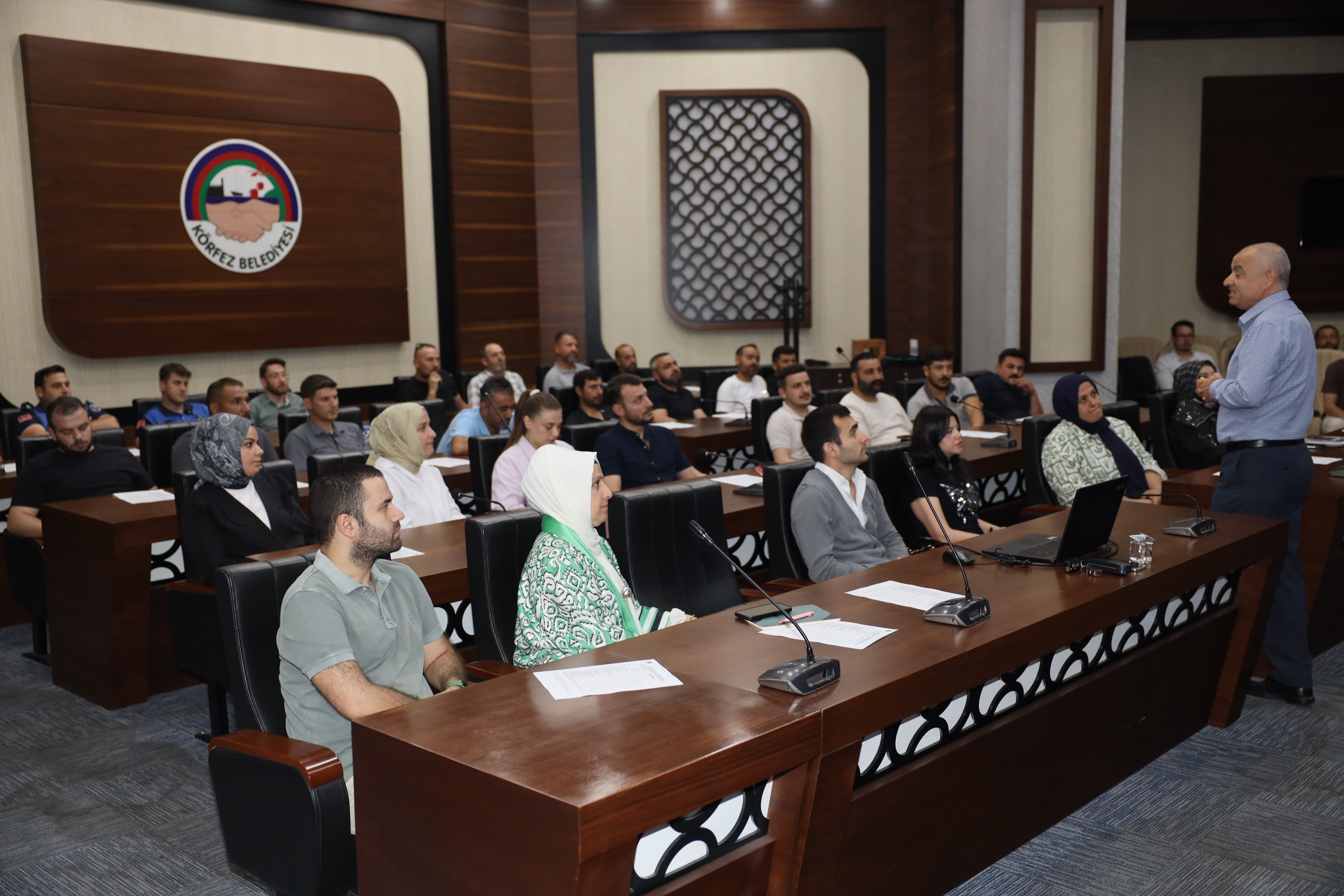 Körfez Belediyesi'nde Kurum İçi Oryantasyon Eğitimi Gerçekleştirildi (2)